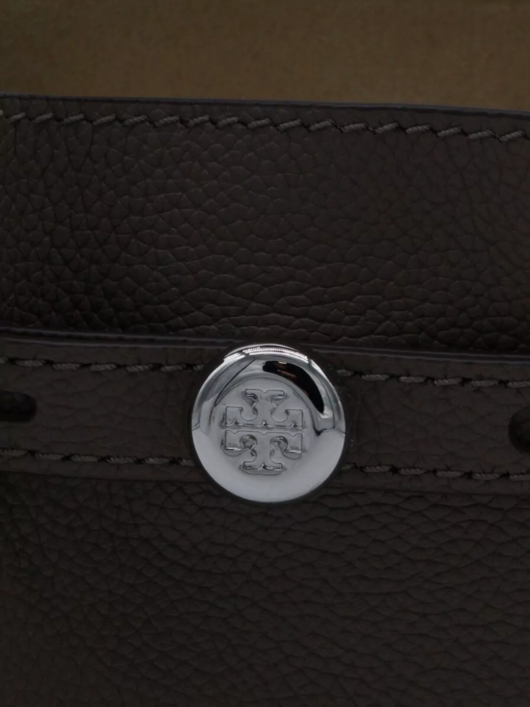 Tory Burch Versatile Bucket Bag Adjustable Strap