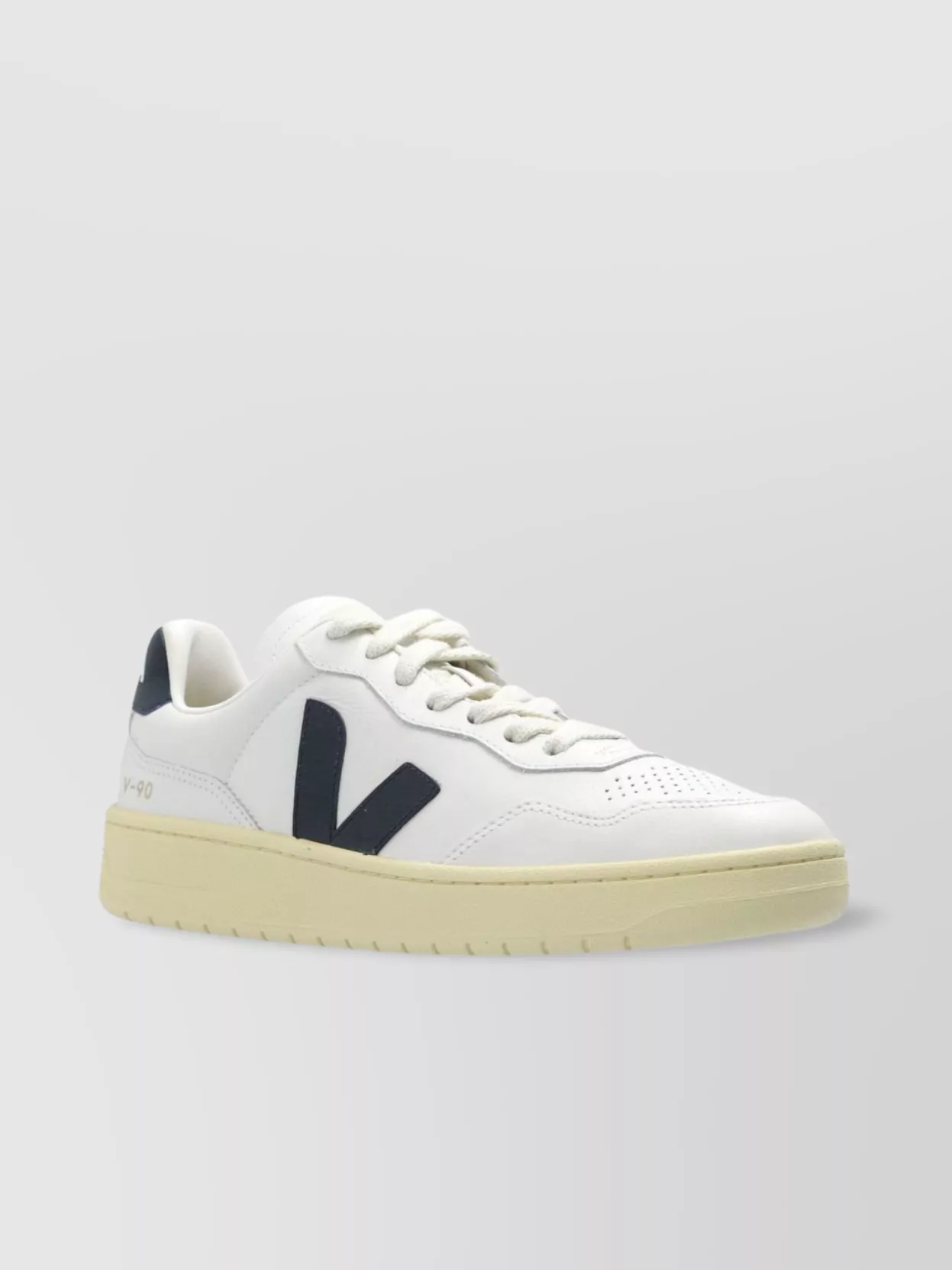 Veja V-90 O.t Leath Sneakers