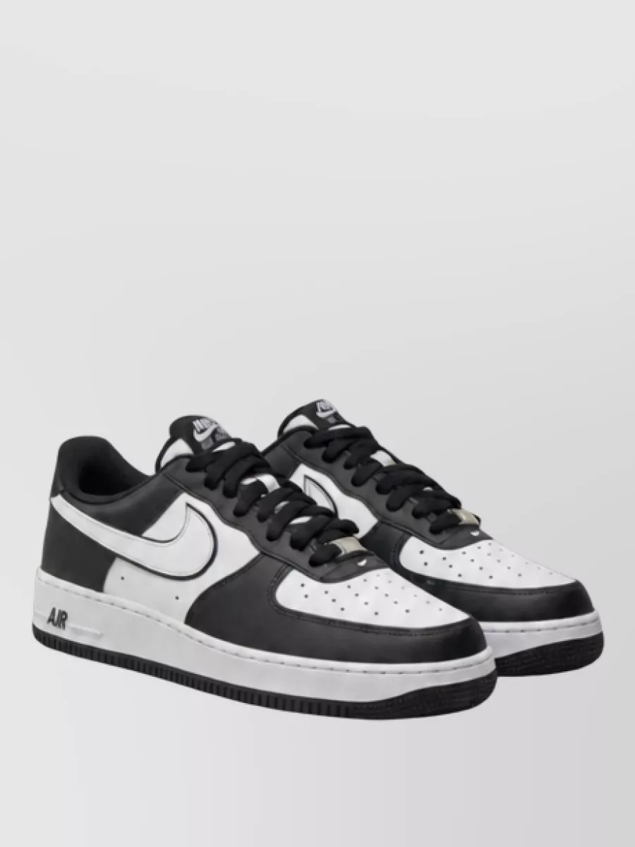 Nike Leather Low Top Sneakers