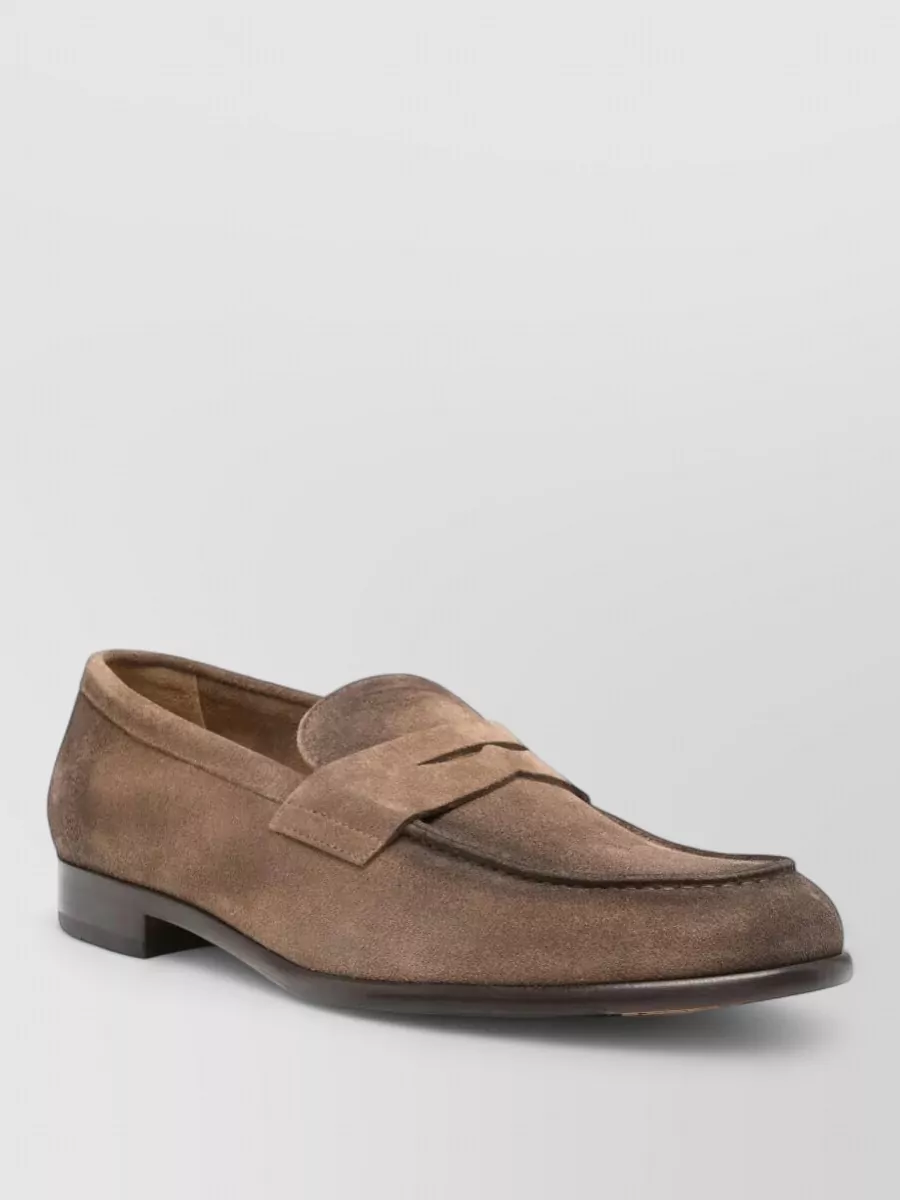 Doucal's suede loafers