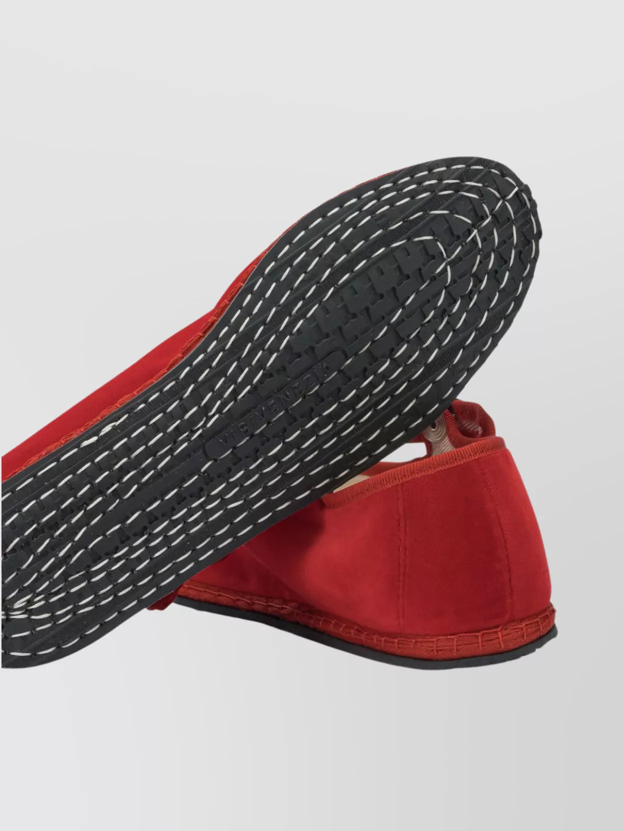 Vibi Venezia Round Toe Ballerina Shoes With Rubber Sole