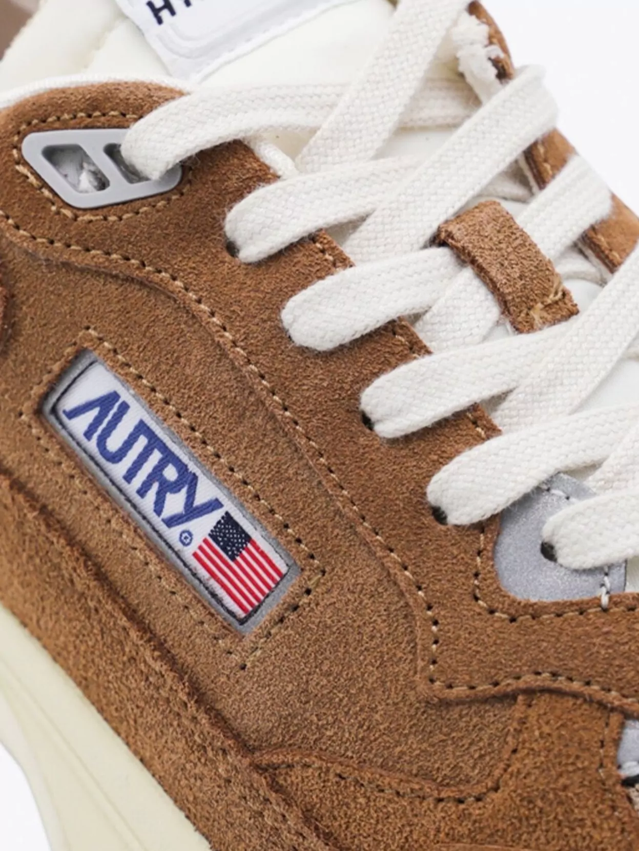 Autry Hyperway Sneakers In Cigar And Silver Mesh And Suede In Brown