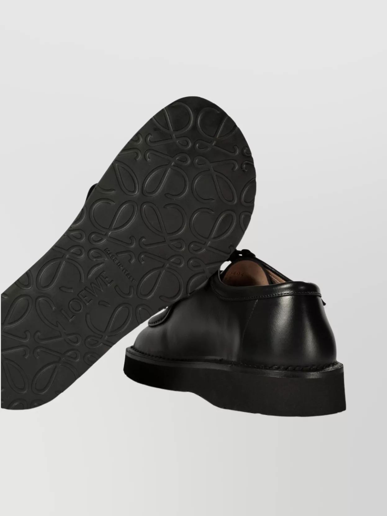 Loewe Lace-Up Shoes With Round Toe Design
