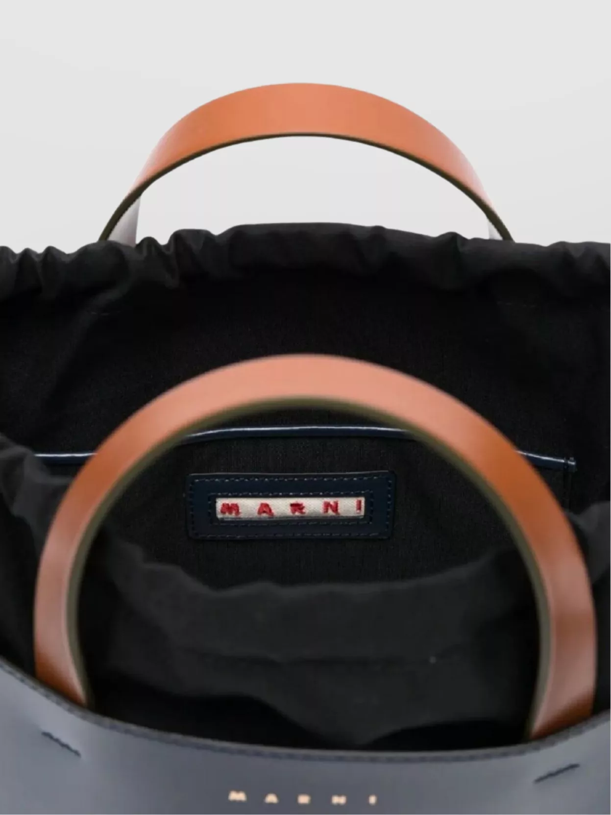 Marni Versatile Shoulder Bag Dual Handles