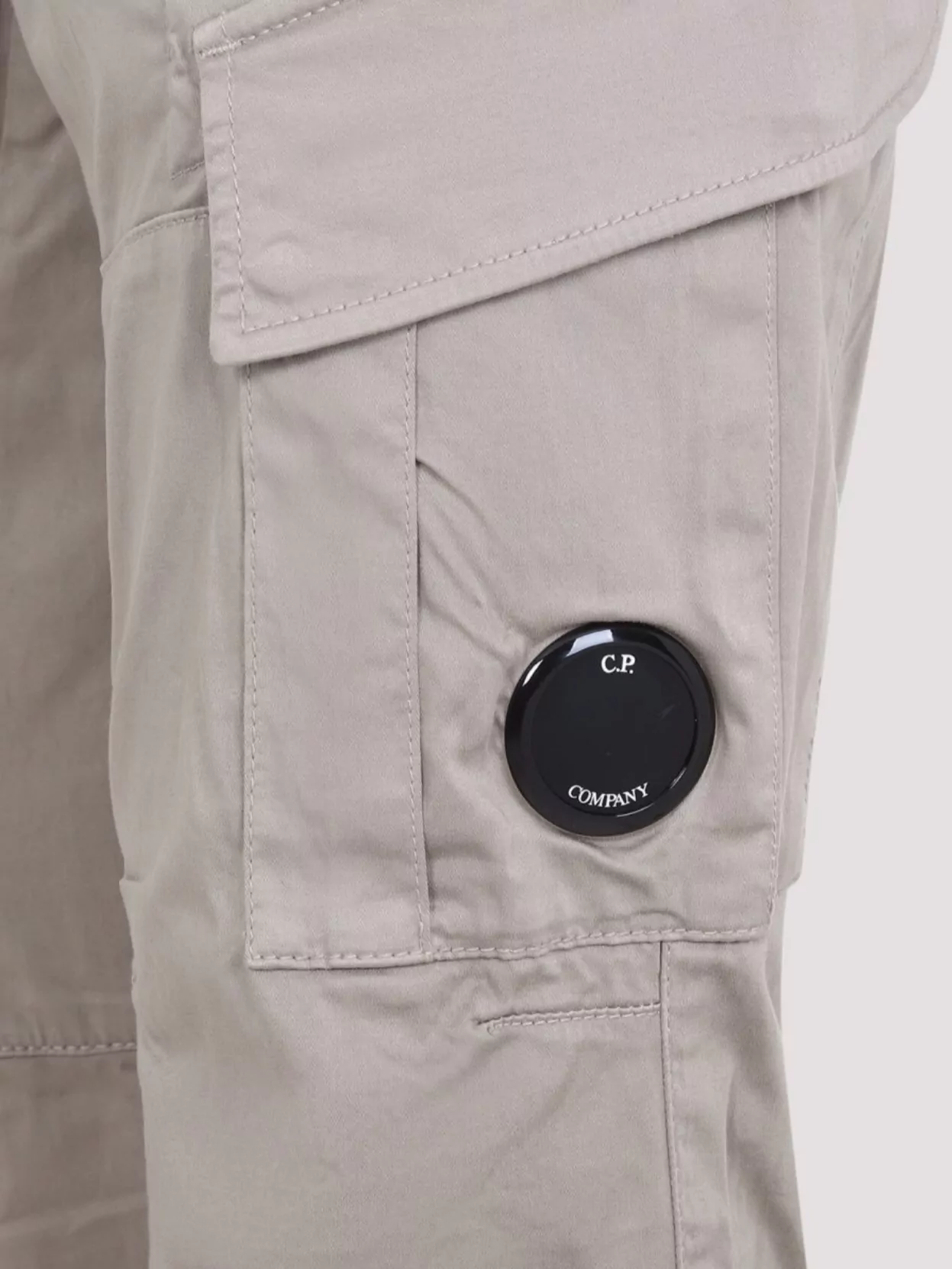 C.p. Company Sateen Stretch Cargo Lens Pants