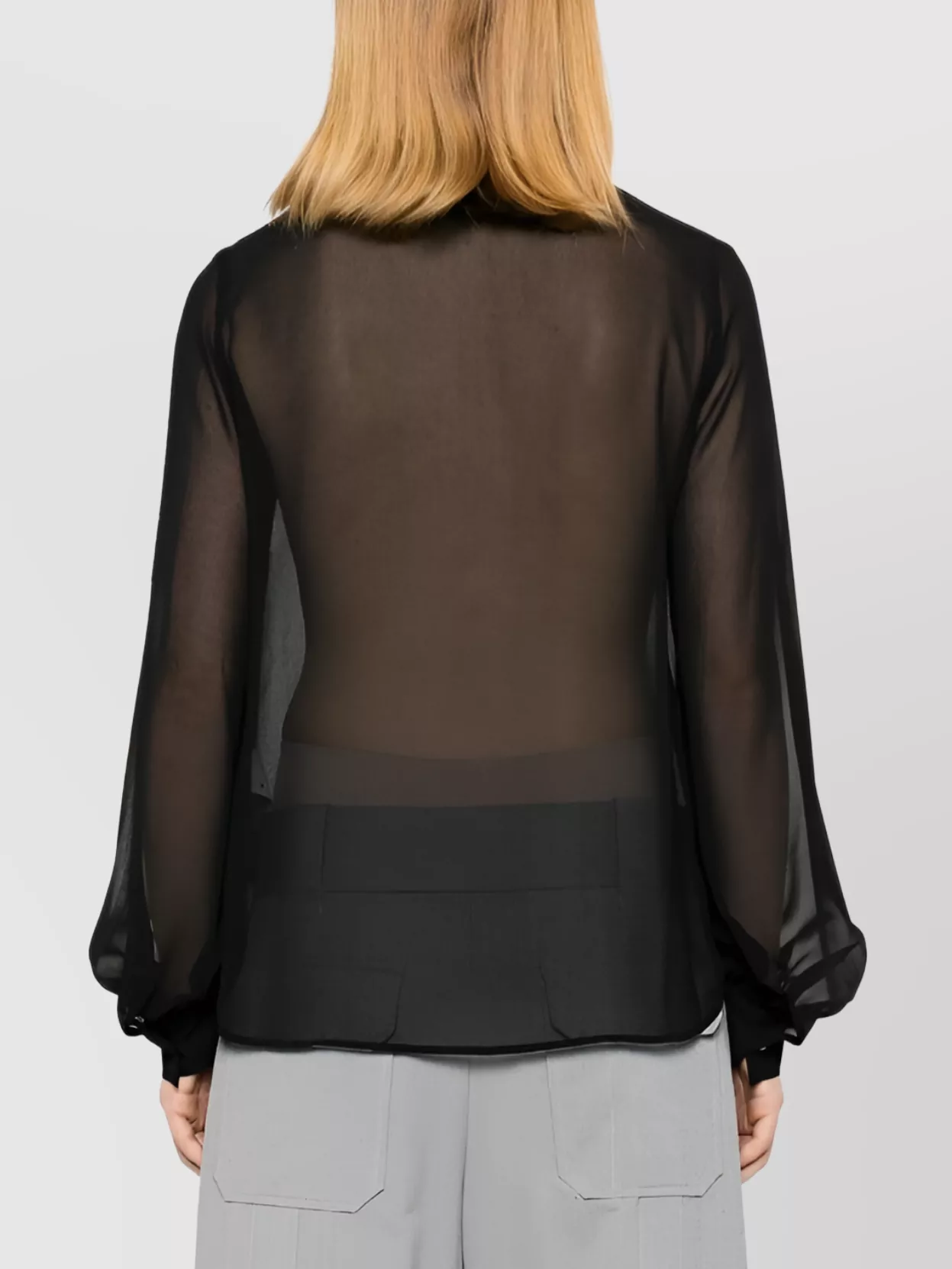 Parosh V-Neck Bow Tie Crepe Blouse