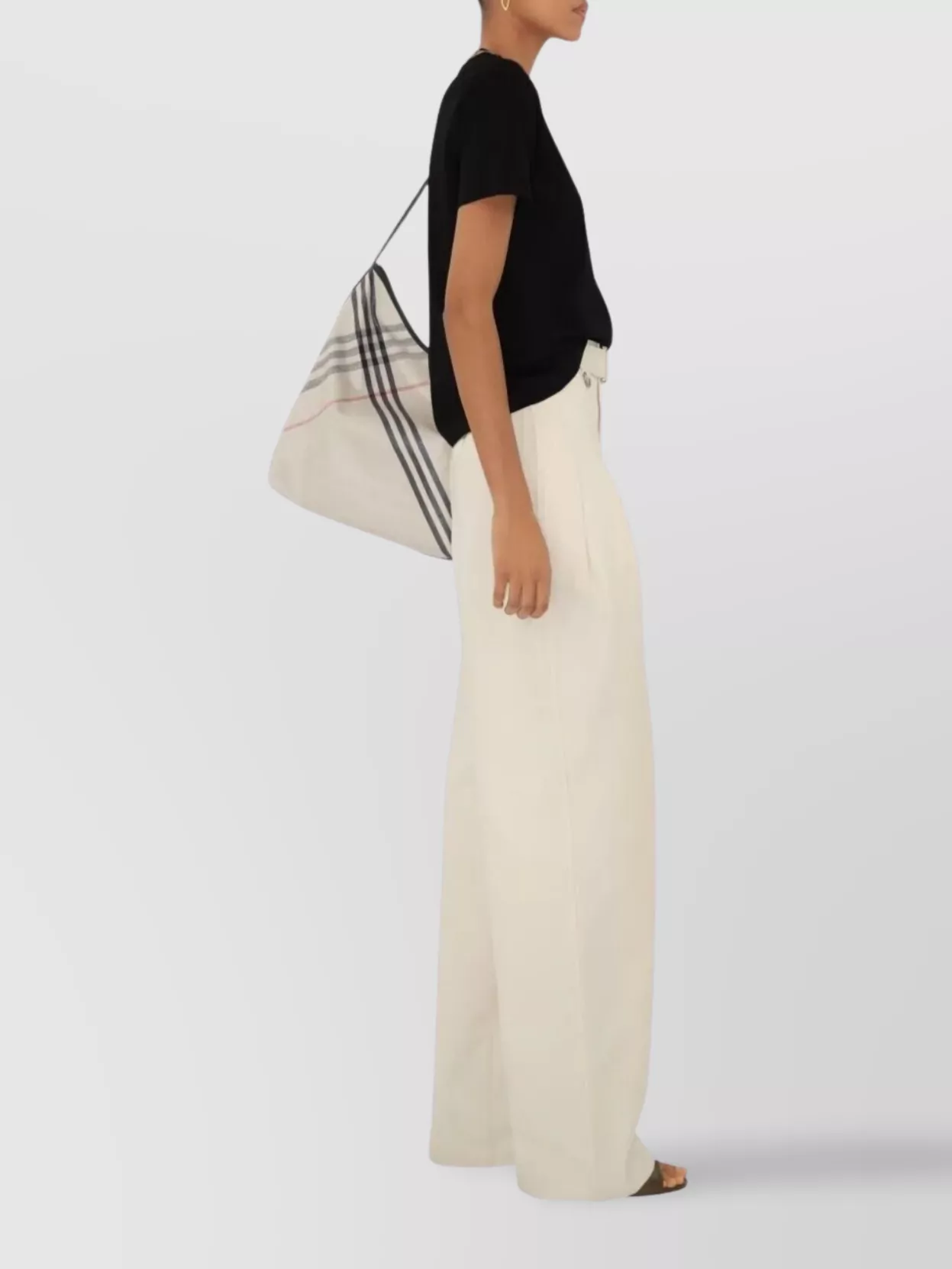 Burberry Black Crewneck T-shirt With Ckeck Motif On The Collar In Cotton Woman