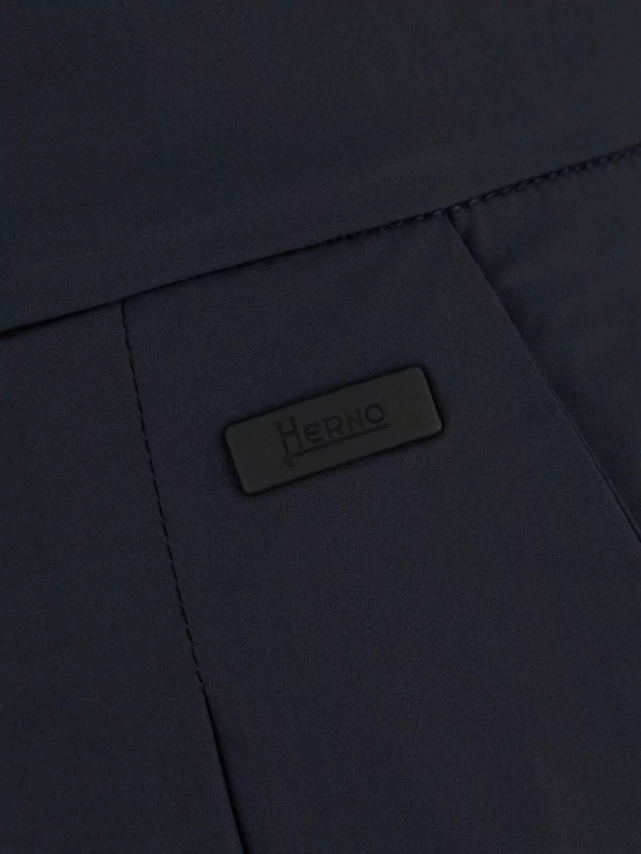 Herno High Waist Pleated Shorts With Belt Loops