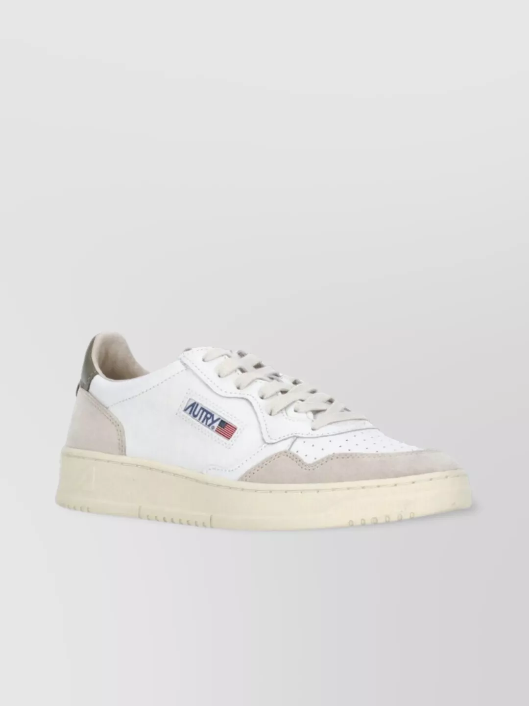 Autry Low Top Sneakers With Green Logo