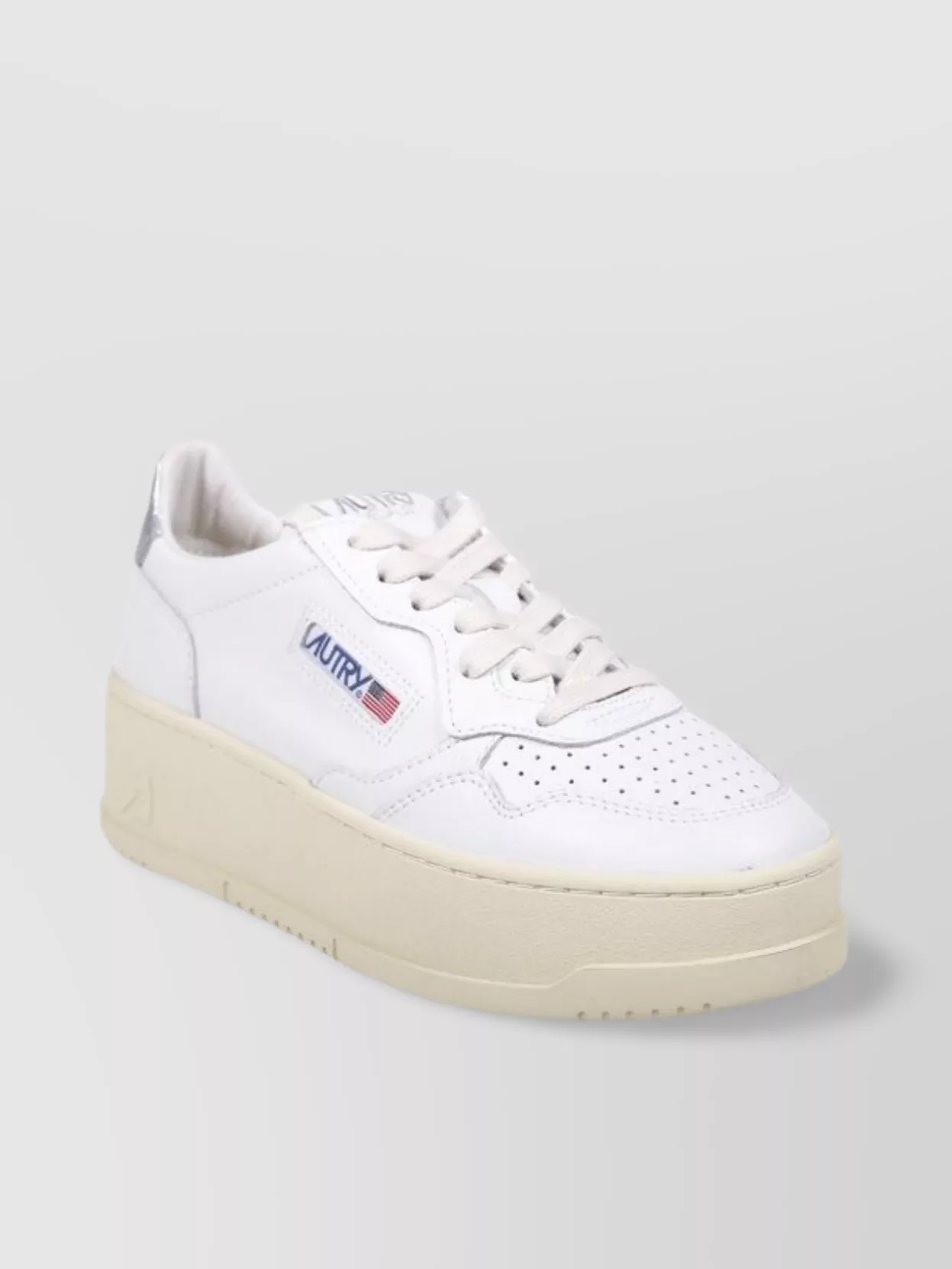 Autry Low Platform Sneaker With Contrast Sole In White