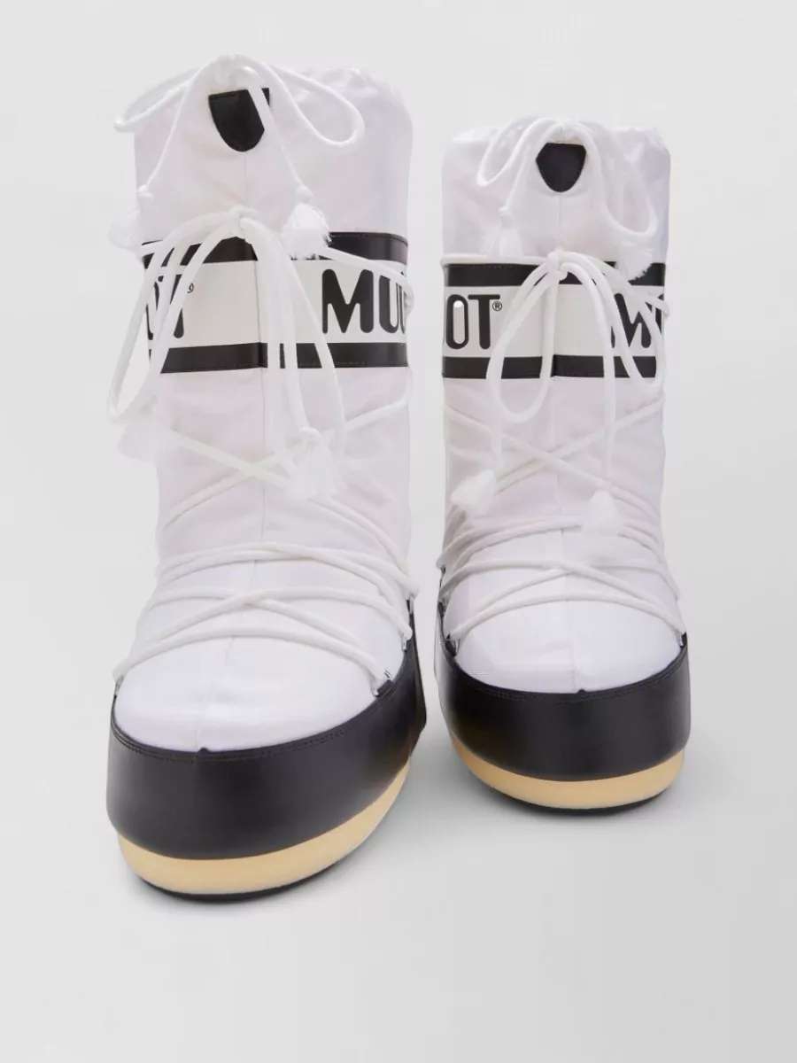 Moon Boot two tone icon snow boots