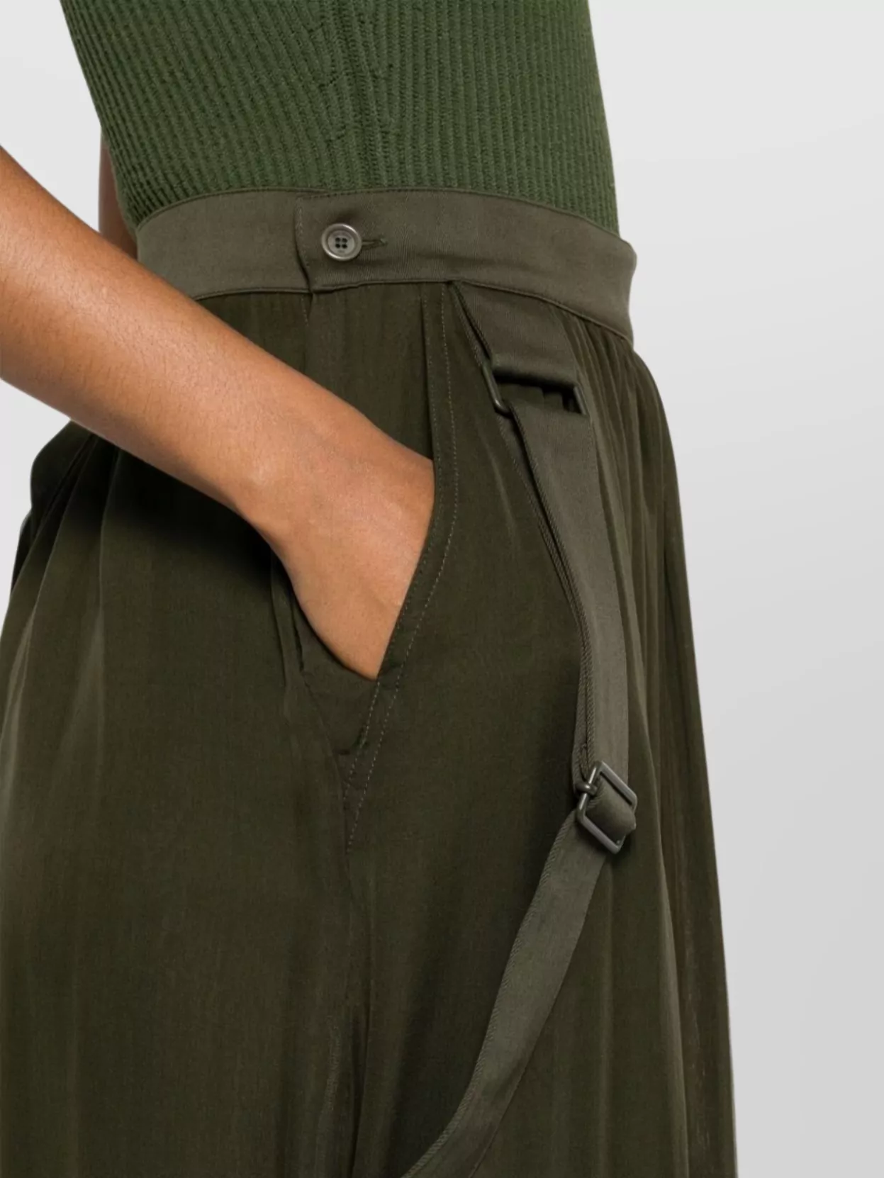 Max Mara Pleated Maxi Skirt Side Pockets In Green