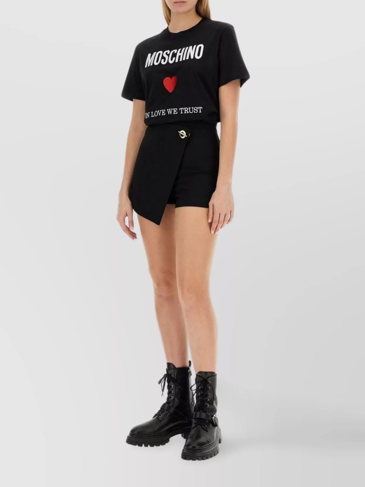 Moschino Black Regular Fit T-shirt With Logo And Heart Graphic