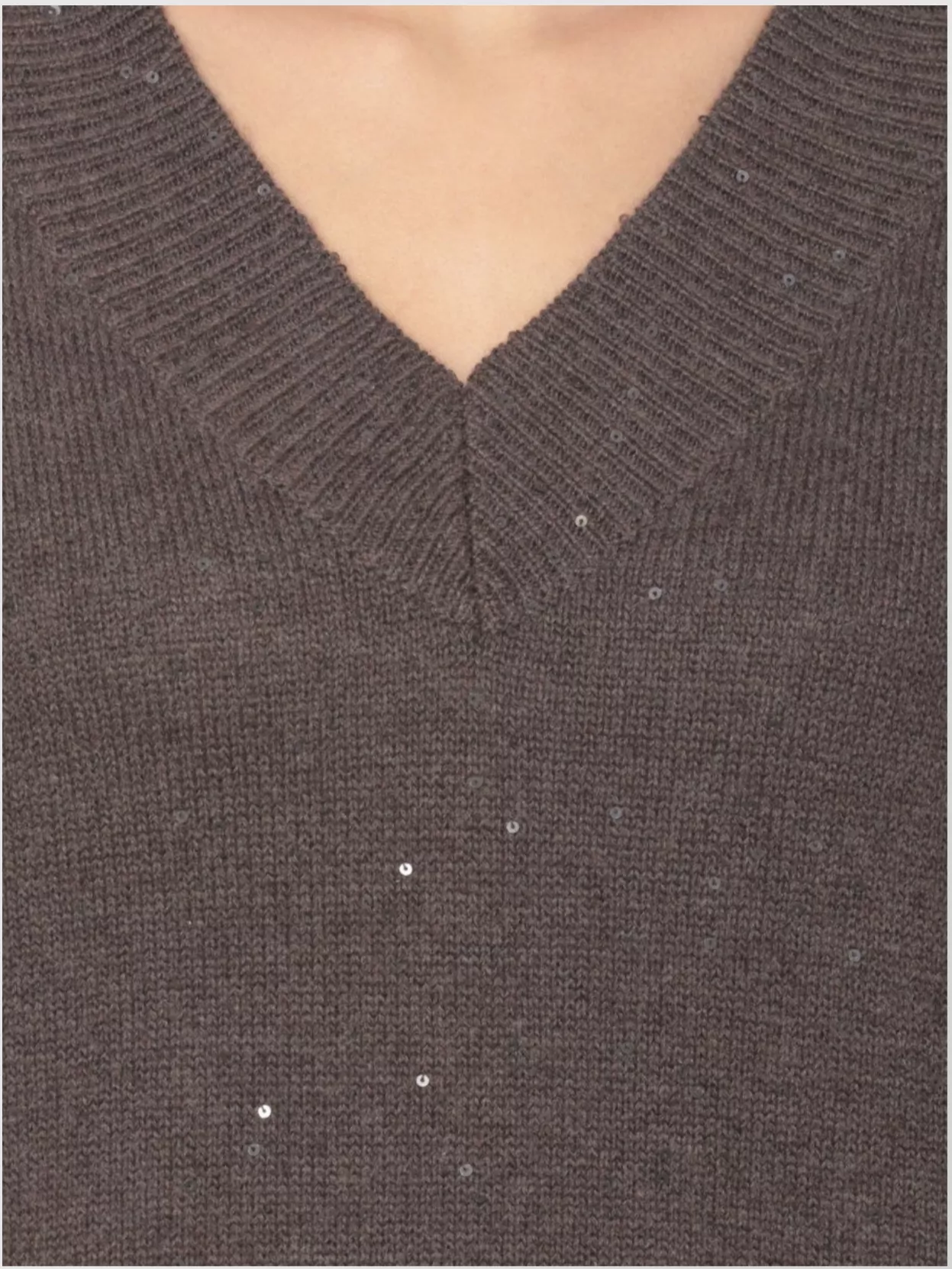 Brunello Cucinelli Sequin Embellished V-neck Cashmere Silk Sweater