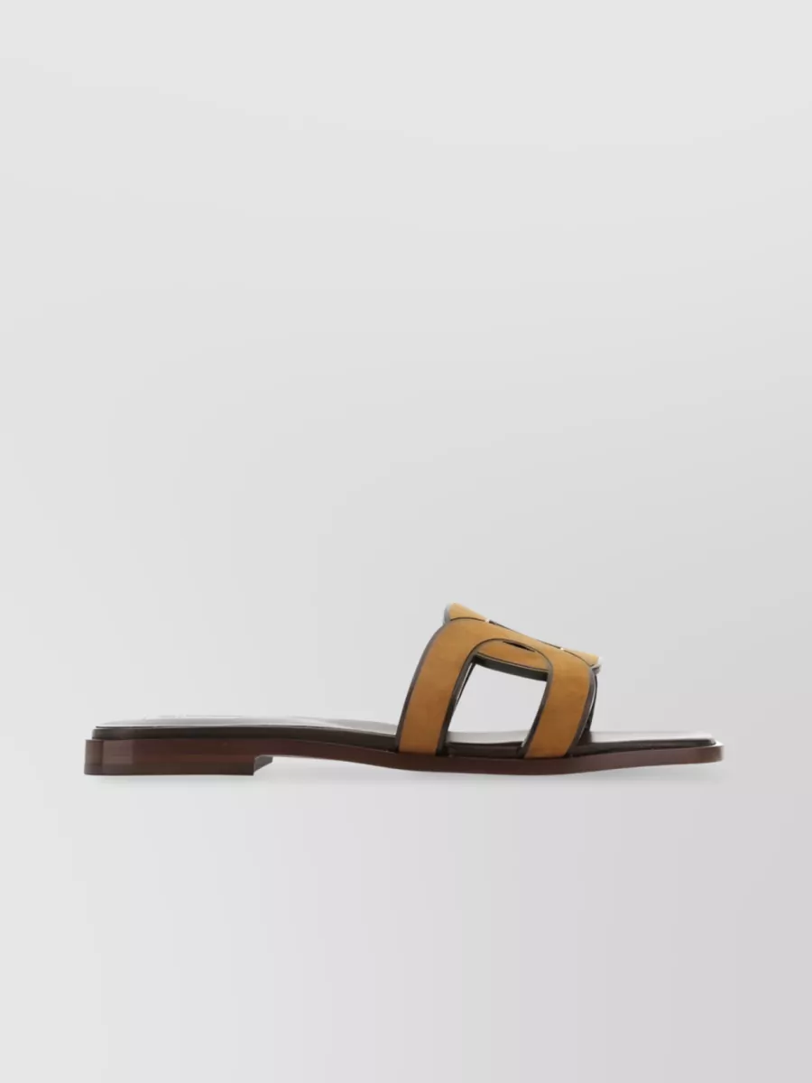 Shop Tod's Interwoven Leather Flat Sandals In Brown