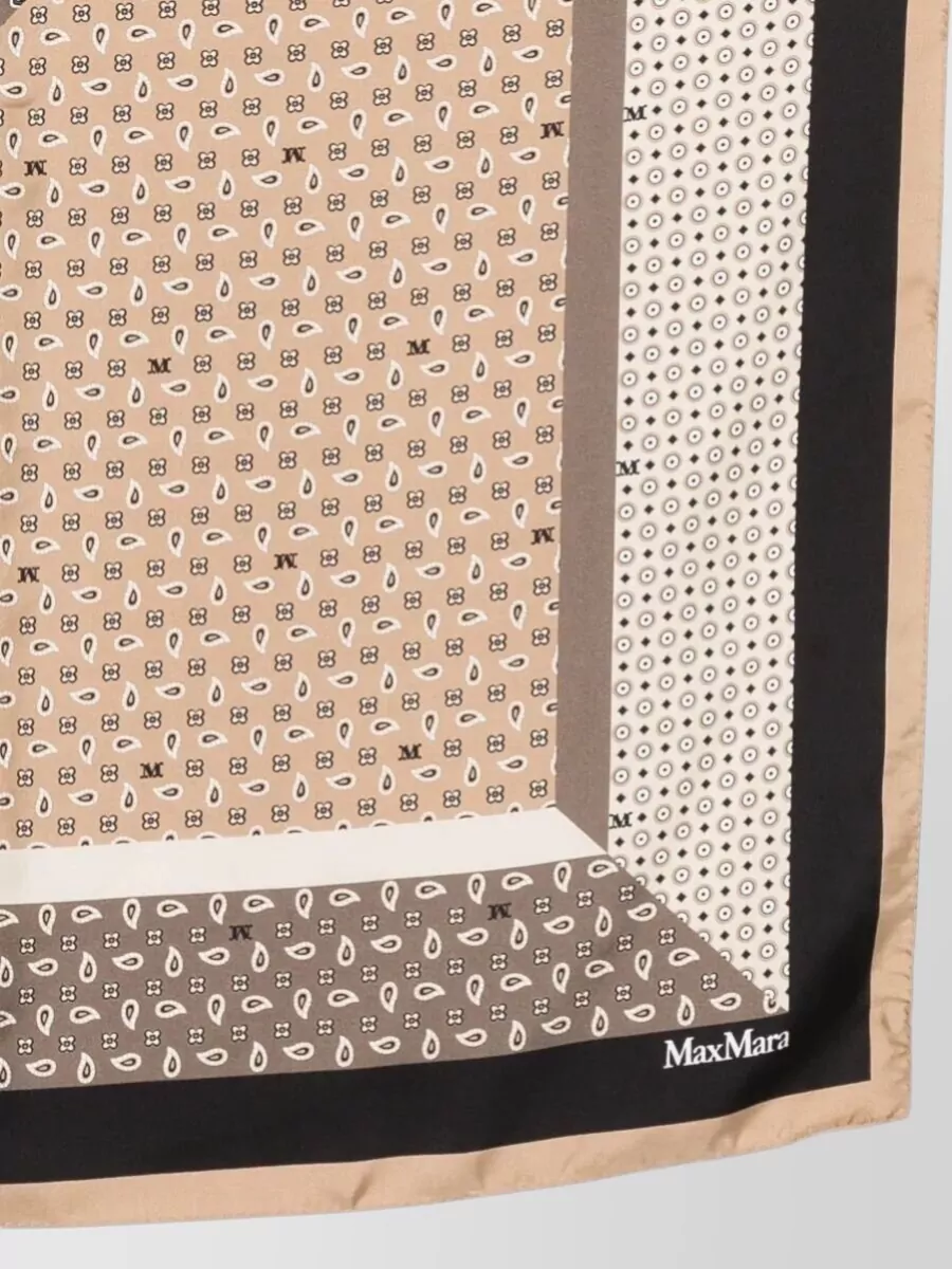 Max Mara Mxacarre Geometric Pattern Lightweight Square Scarf