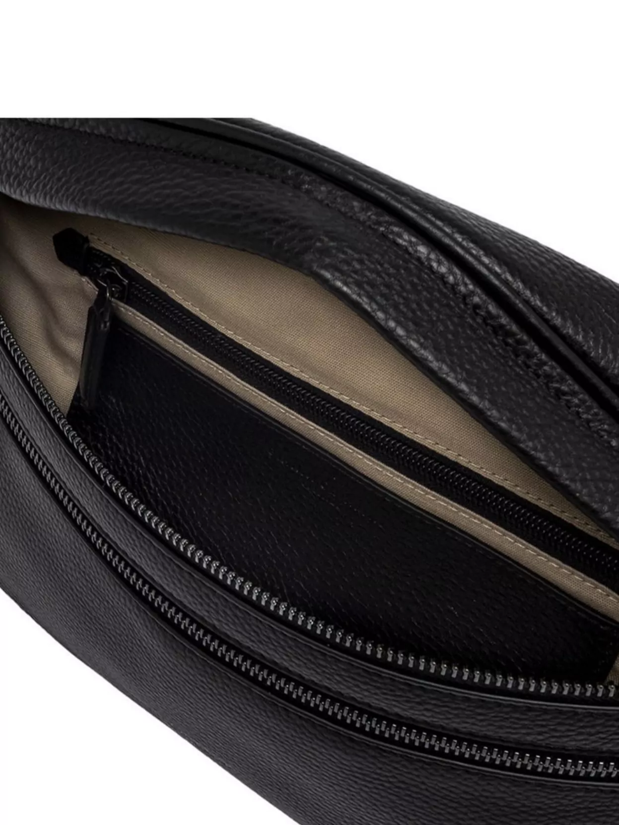 Gianni Chiarini Hammered Leather Belt Bag