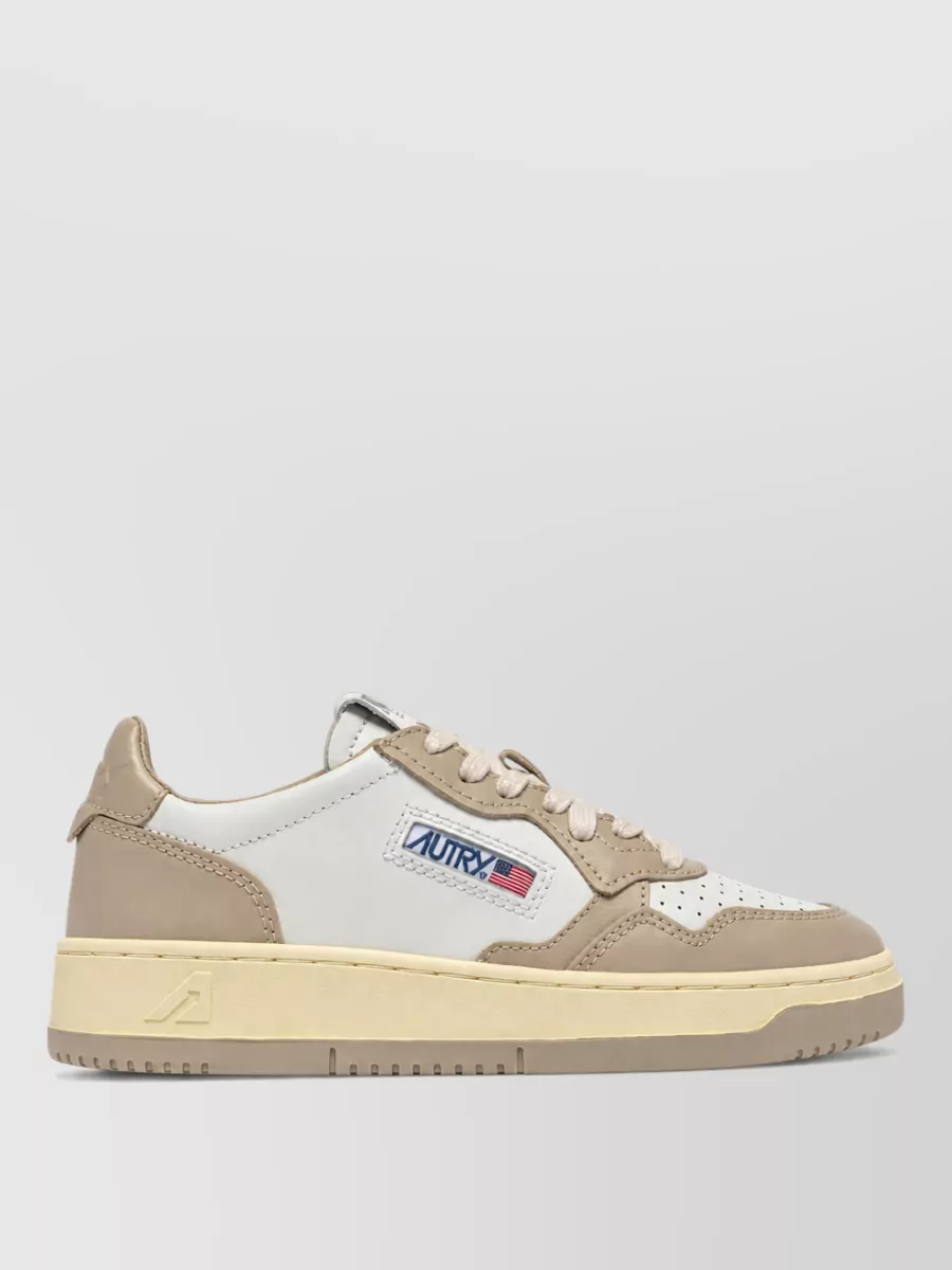 Autry Leather Medalist Low-Top Sneakers
