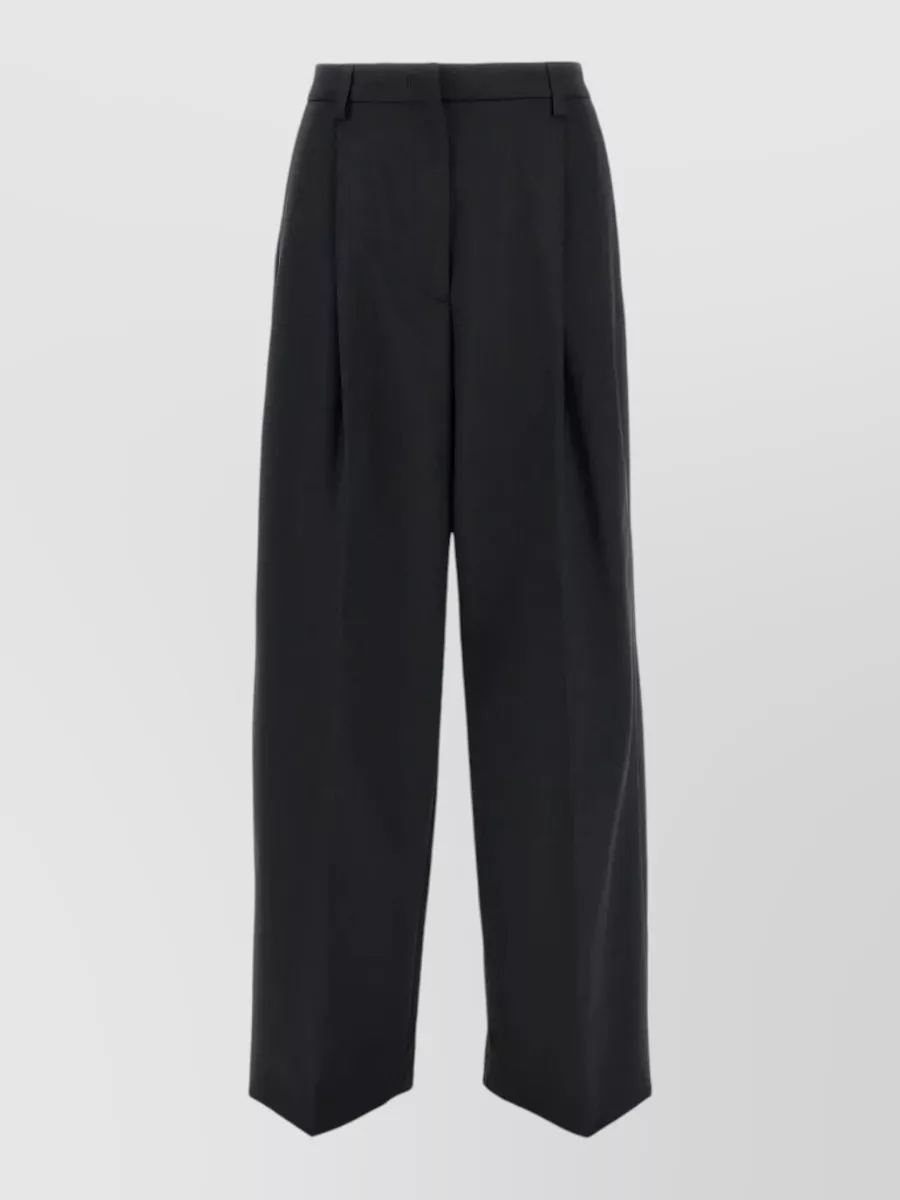 Thelatest pleated wide-leg trousers