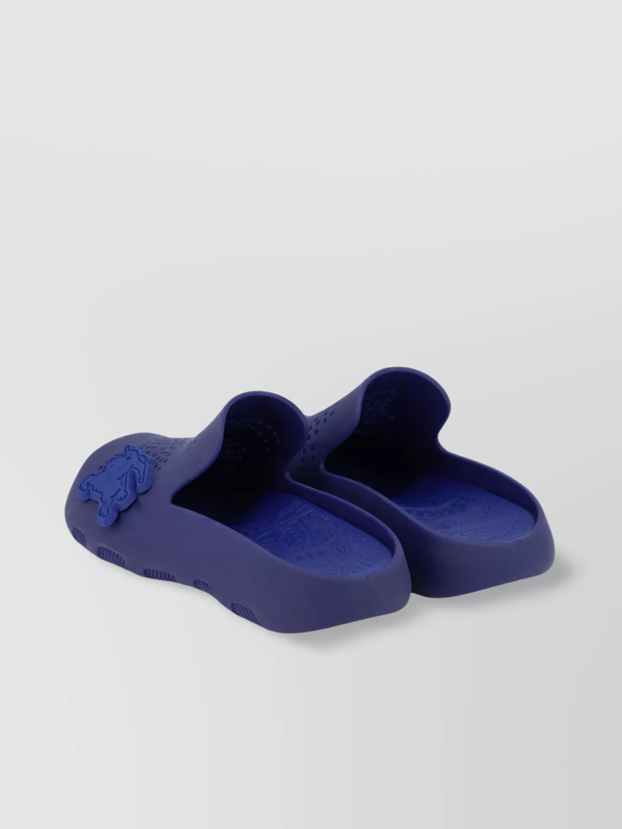 サンダル Burberry Embellished Perforated Rubber Clogs BURBERRY Embellished Perforated Rubber Clogs for Men | MR PORTER