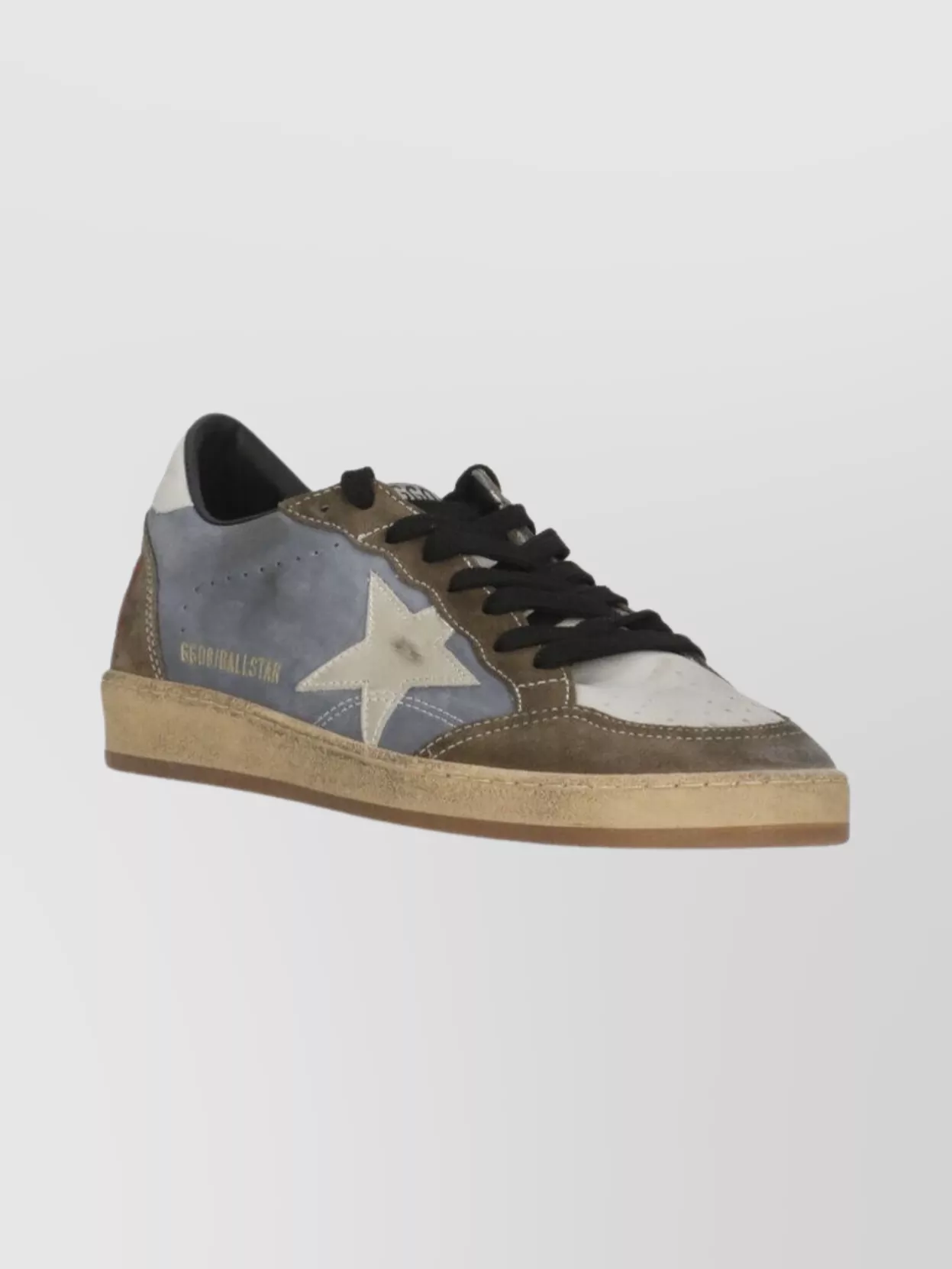 Golden Goose Casual Low Top Sneakers With Star Design