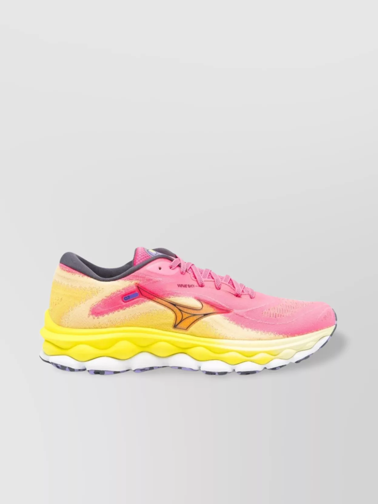 Mizuno Low Top Chunky Rubber Sole Sneakers