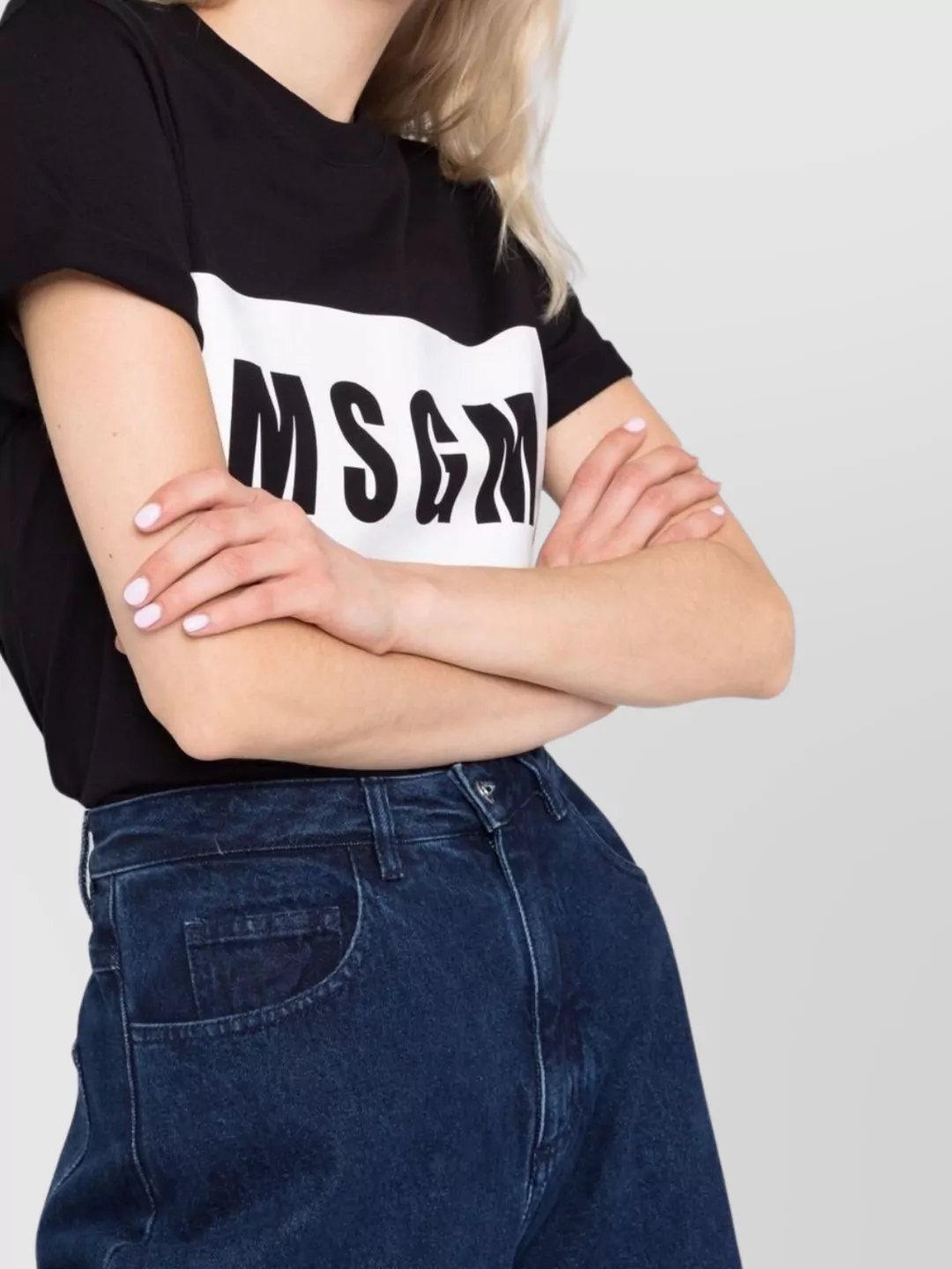 Msgm Crew Neck Short Sleeve T-Shirt With Rolled Cuffs