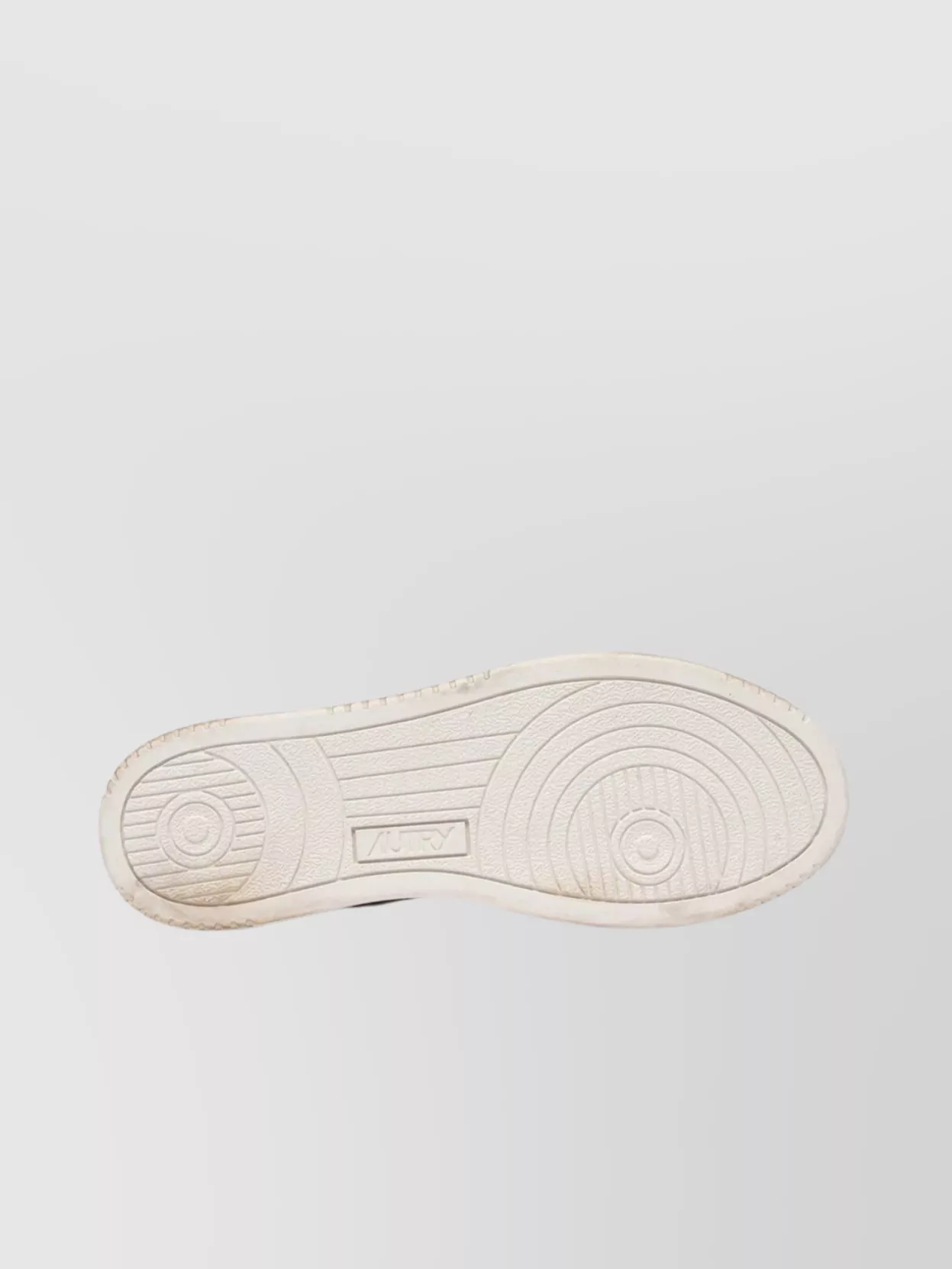 Autry Handcrafted Low Top Sneakers