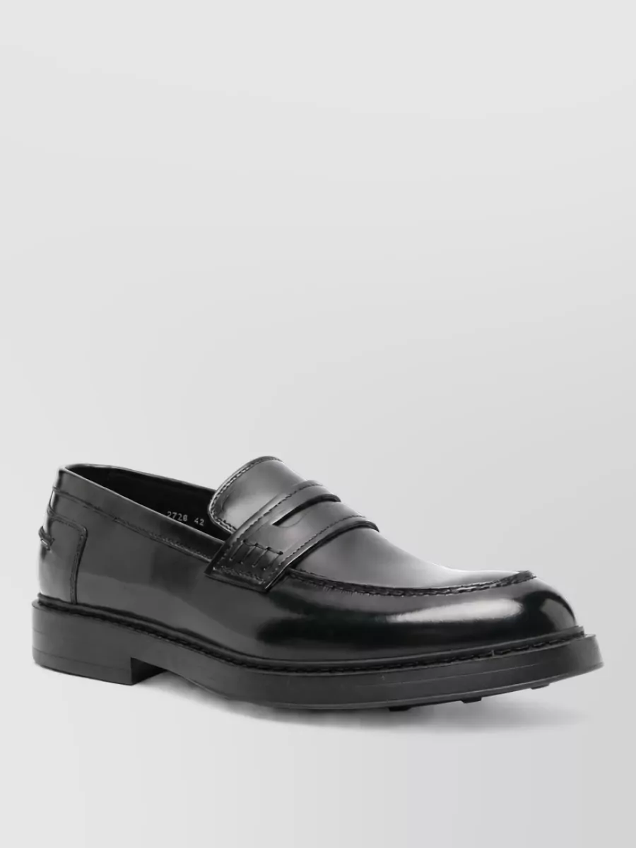 Doucal's penny loafers