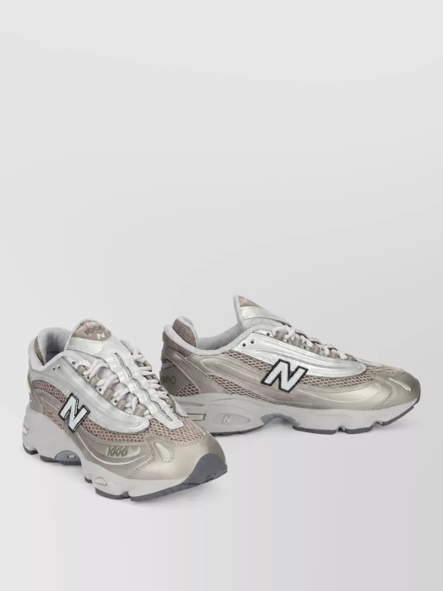 New Balance low-top sneakers
