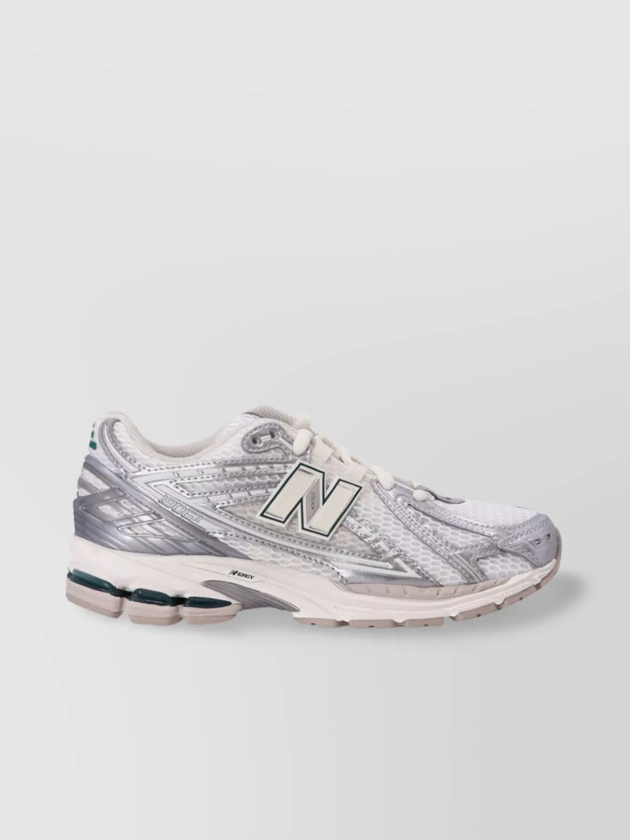 New Balance Mesh Eco-Leather Round Toe Sneakers