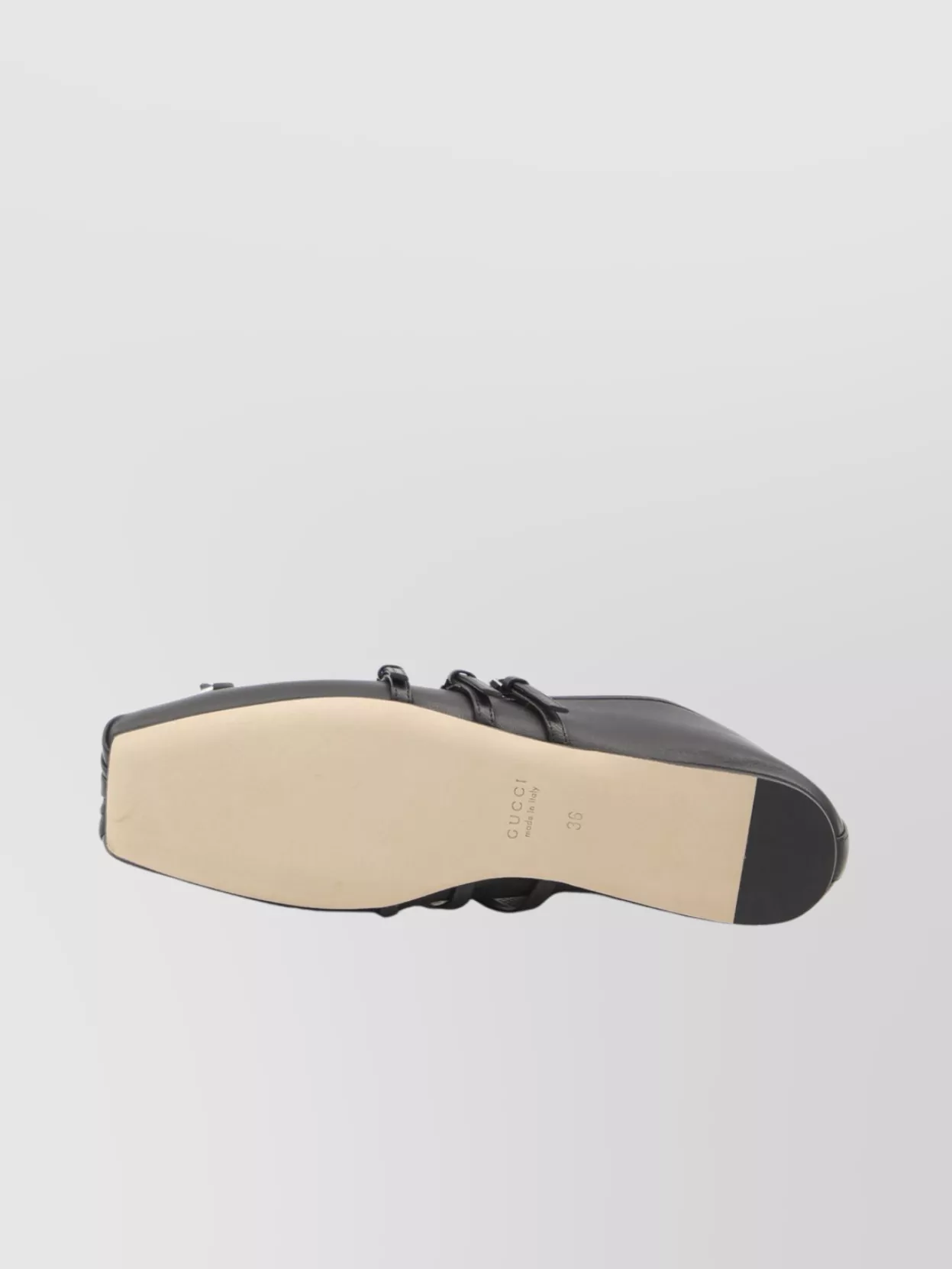 Gucci Leather Bow Detail Squared Toe Ballet Flats