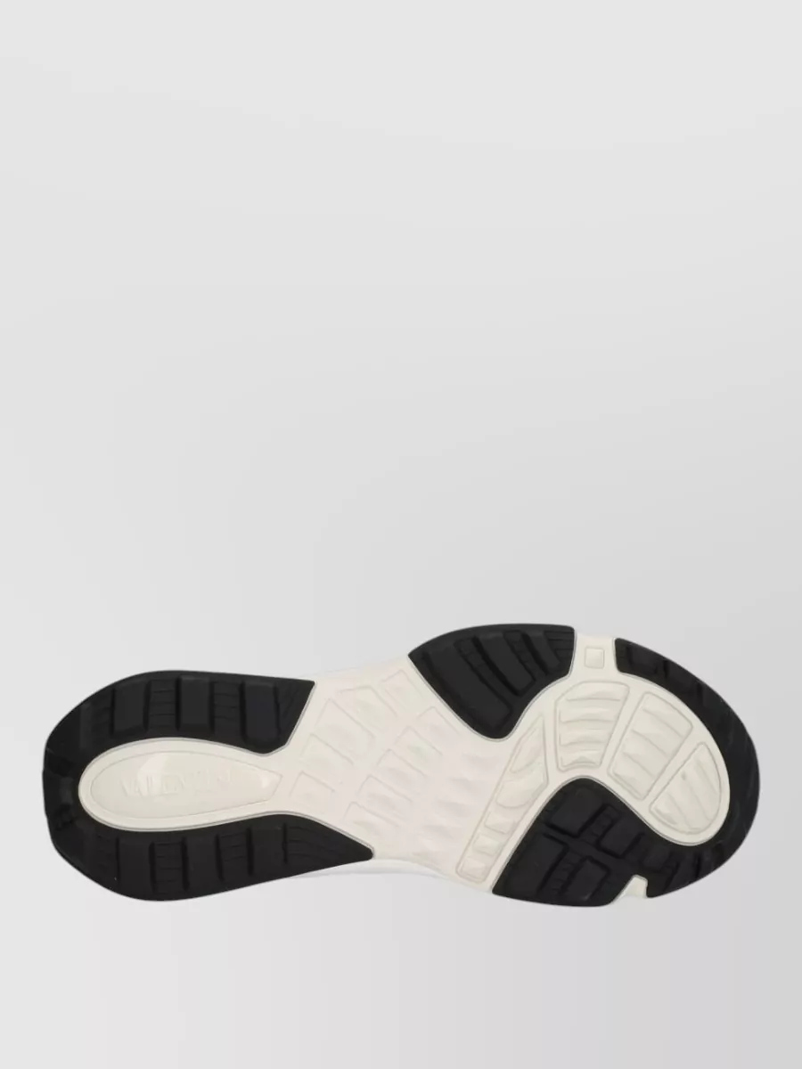 Valentino Garavani True Act Sneaker Low Top Mesh