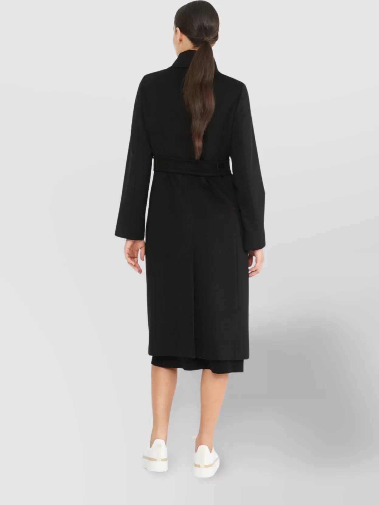 Max Mara Coat With Belted Waist And Side Pockets In Black