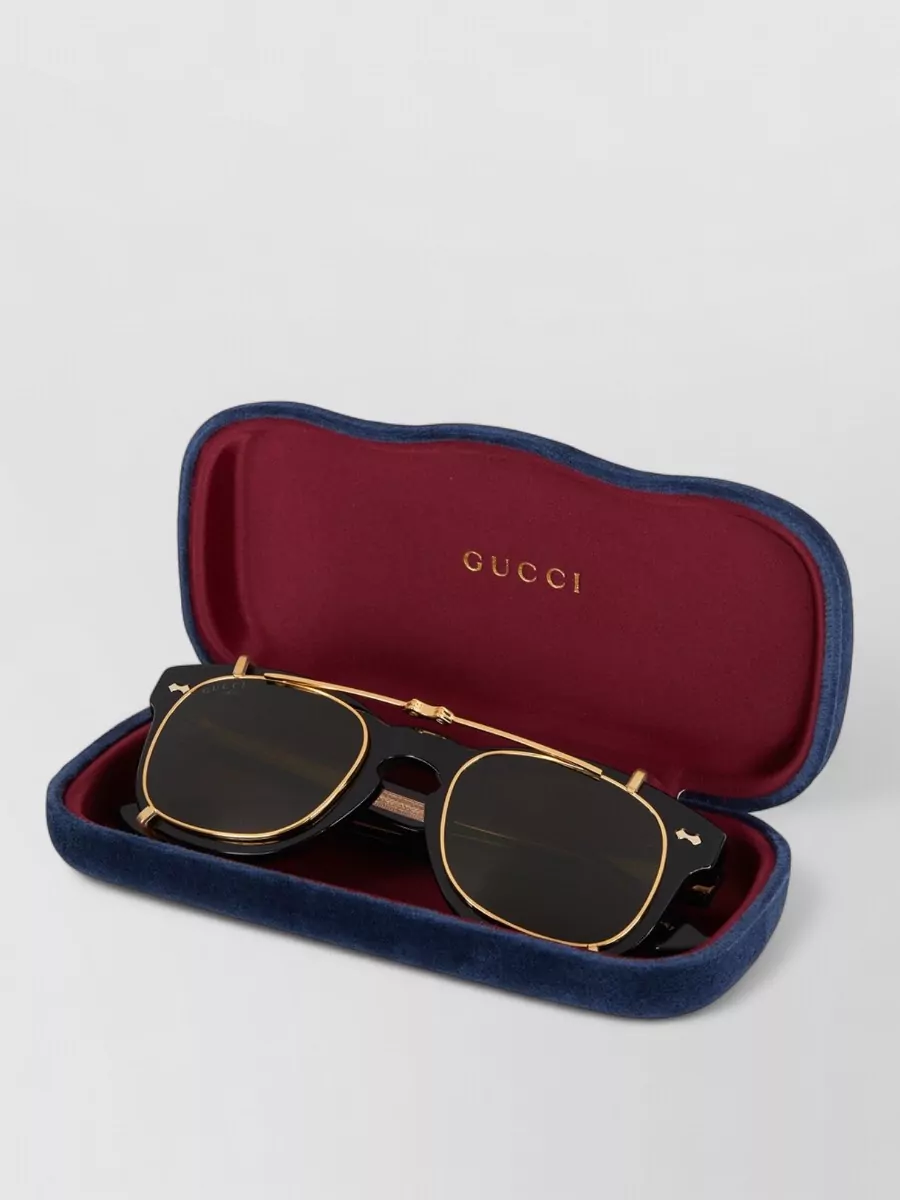 Gucci Stylish Sunglasses With Dark Lenses And Case