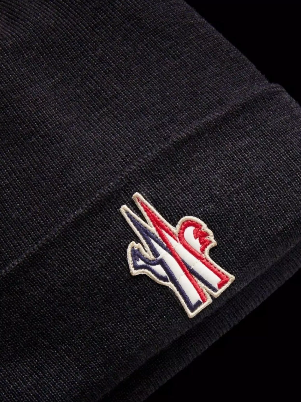 Moncler Ribbed Knit Logo Cuffed Hat