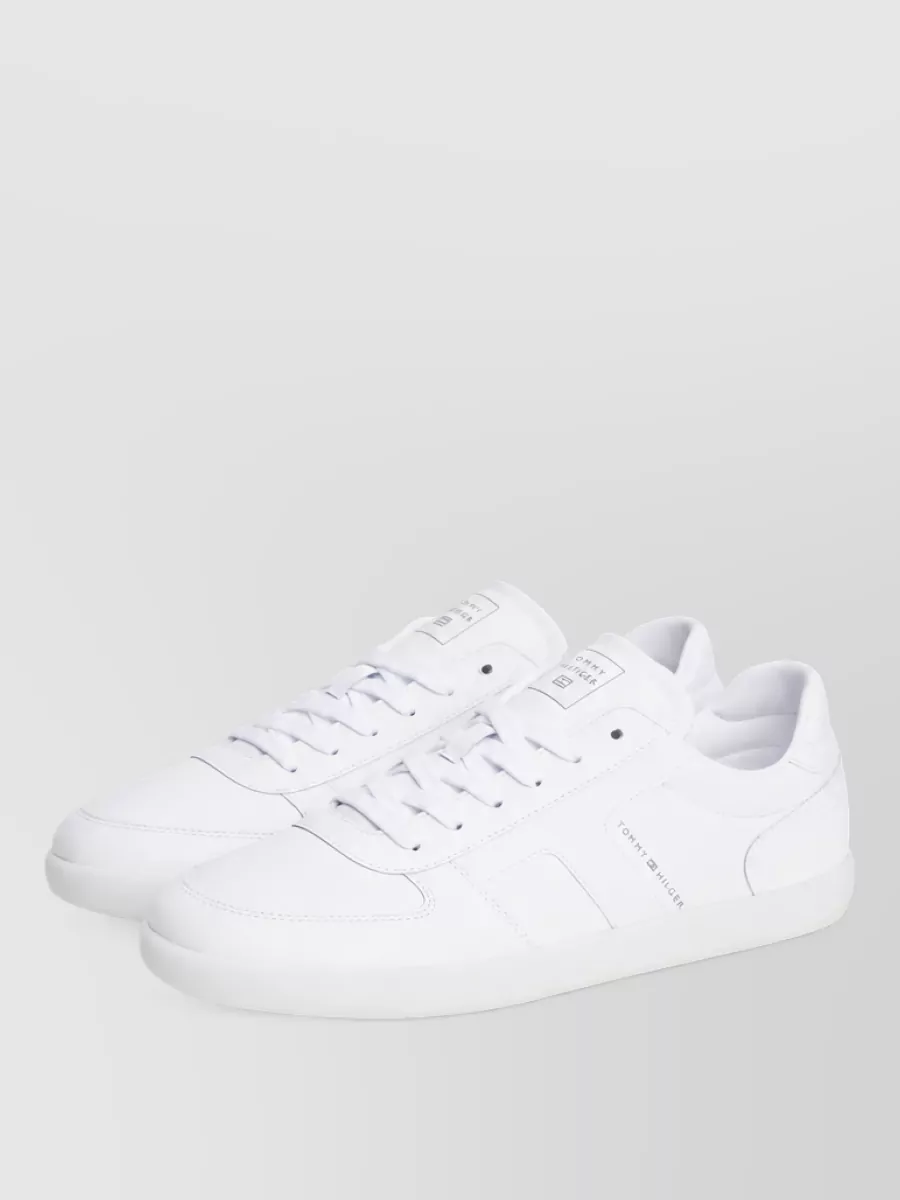 Tommy Hilfiger leather low-top lace-up sneakers