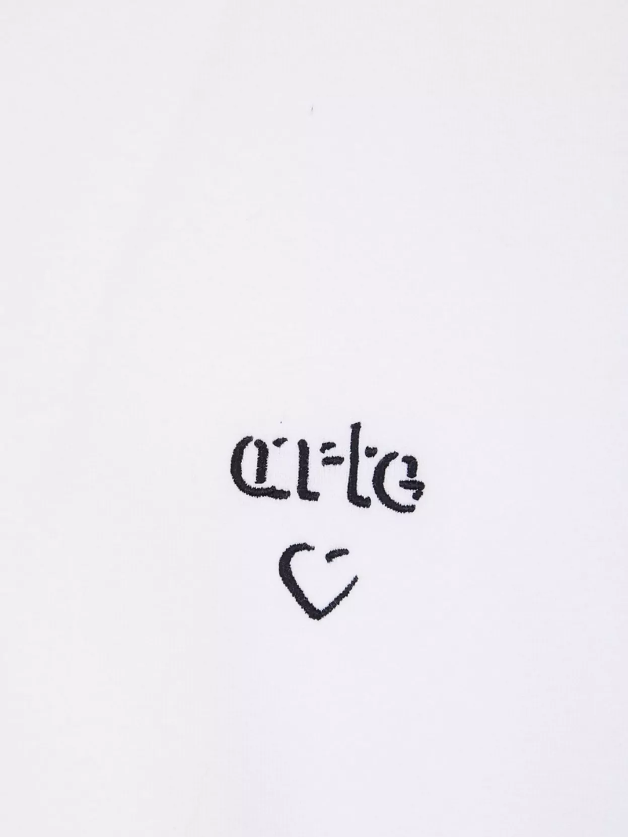Arte Antwerp Heart Design Crew Neck T-Shirt