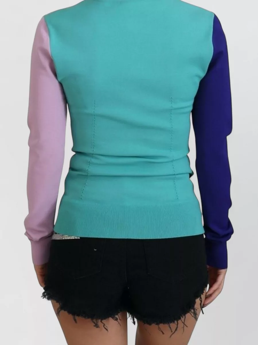Dolce&Gabbana Viscose Slim-Fit V-Neck Long-Sleeve Sweater