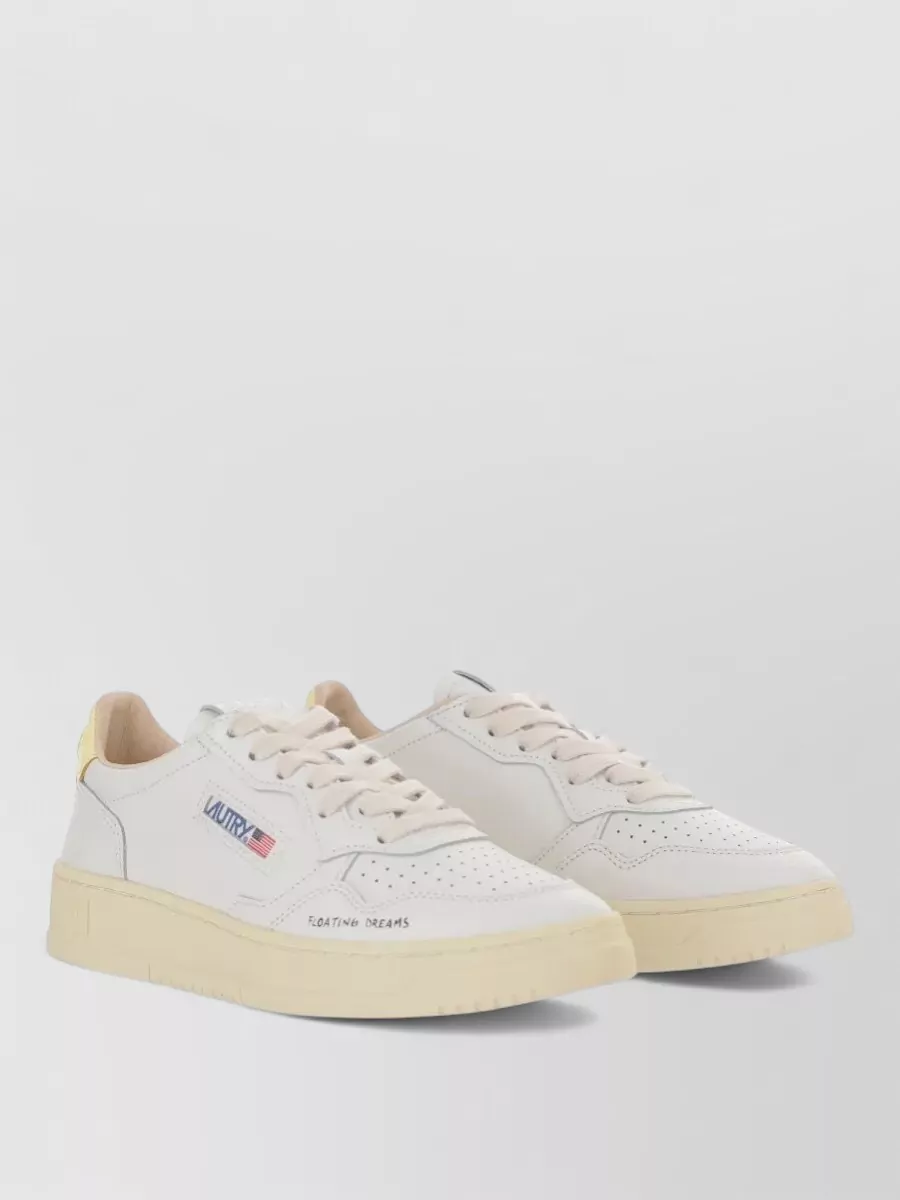 Autry leather low-top sneakers