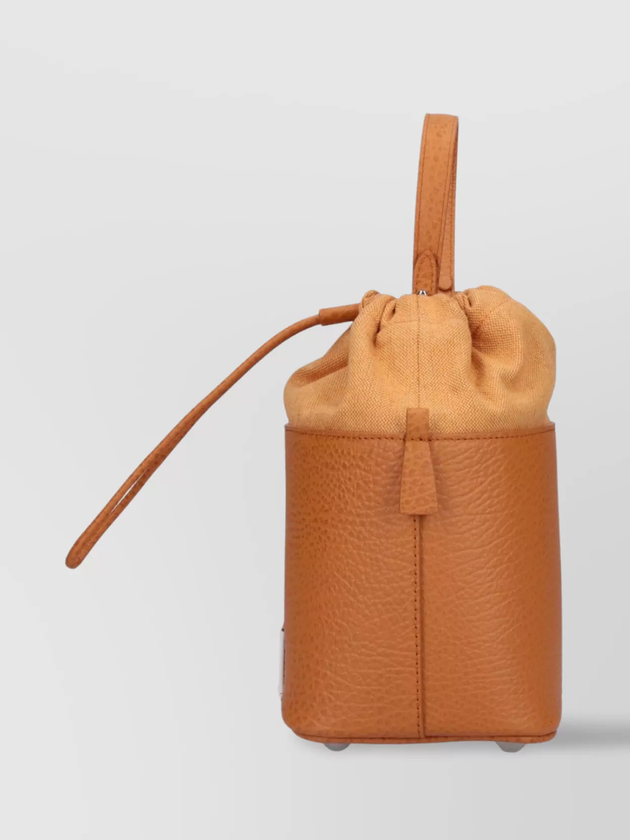 Maison Margiela Leather Bucket Bag With Adjustable Strap And Metal Chain Detail In Orange