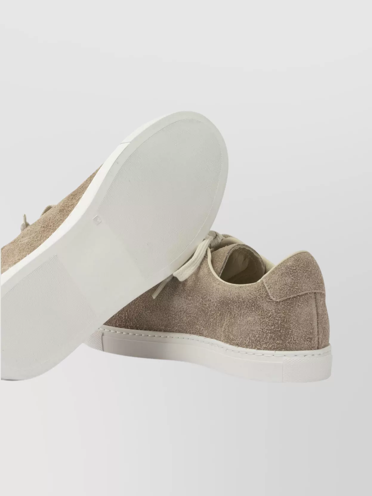Common Projects Low-Top Suede Sneakers Round Toe