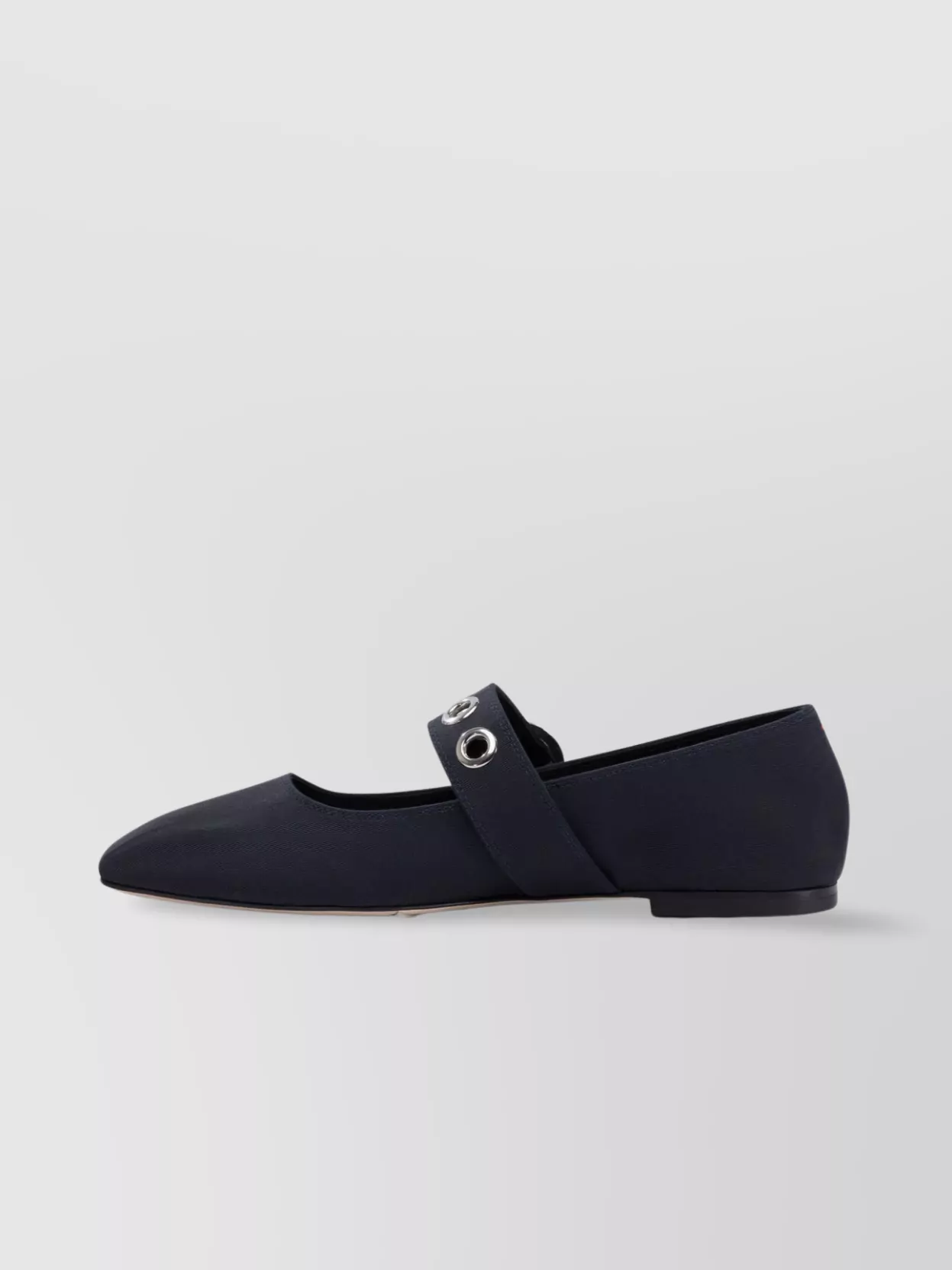 Aeyde Pointed Toe Ballerina Shoes With Eyelet Detail