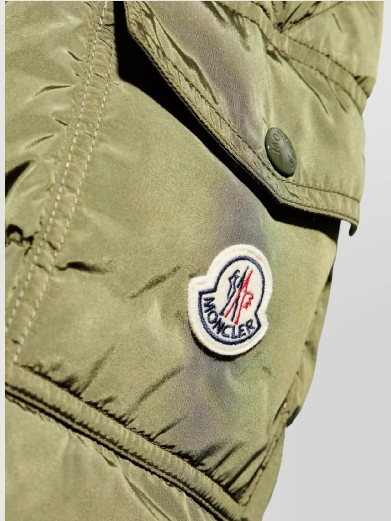 Moncler Puffer Jackets With Hood And Quilted Pattern