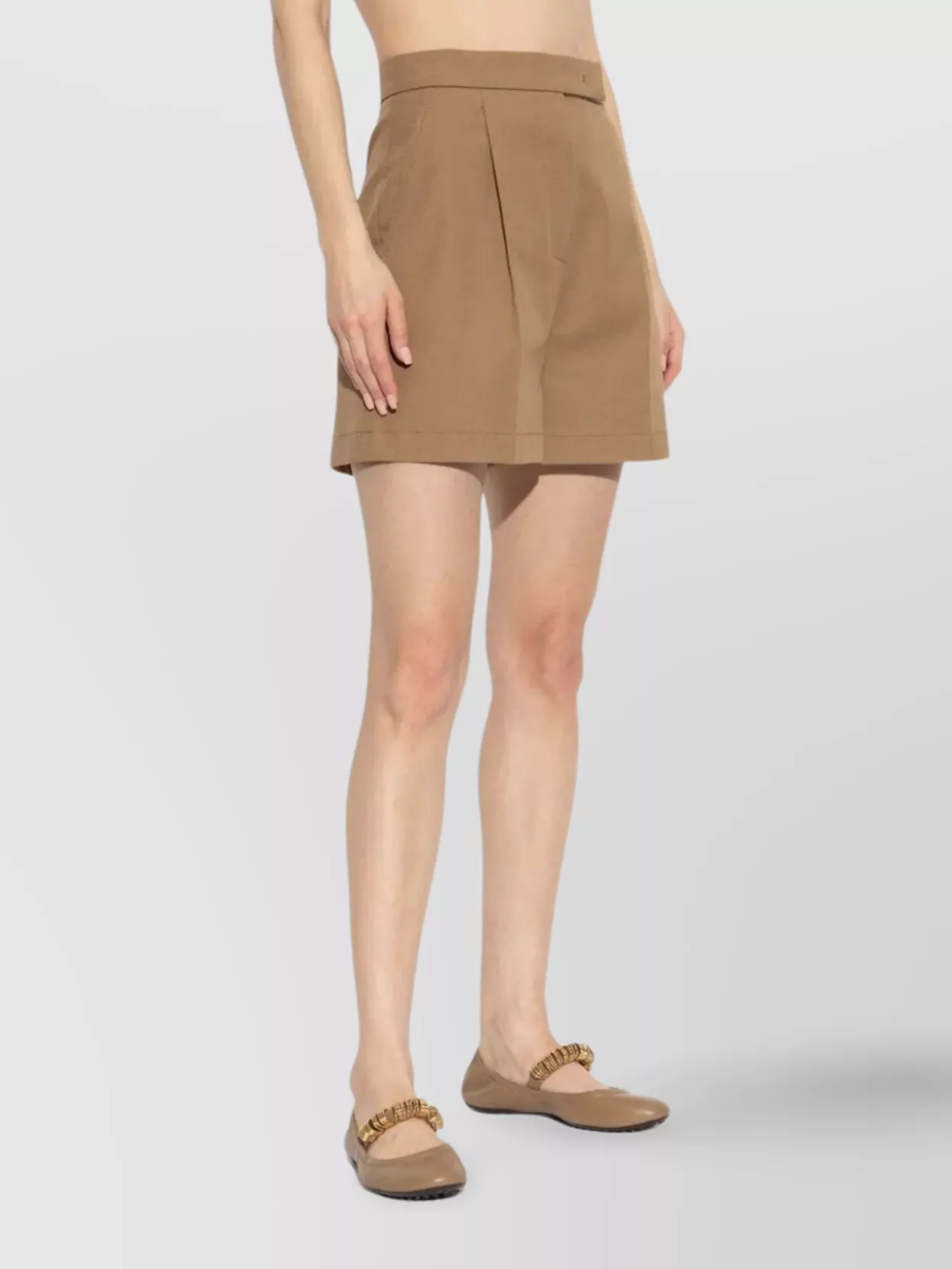 Max Mara Tailored Shorts With Pockets And Pleats In Neutral