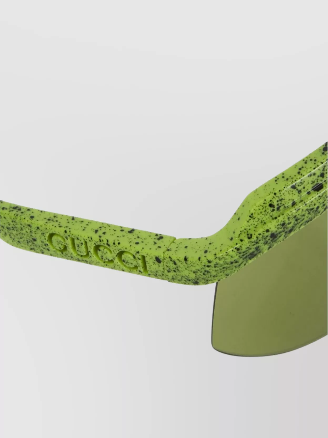 Gucci Visor Style Sunglasses With Speckled Frame