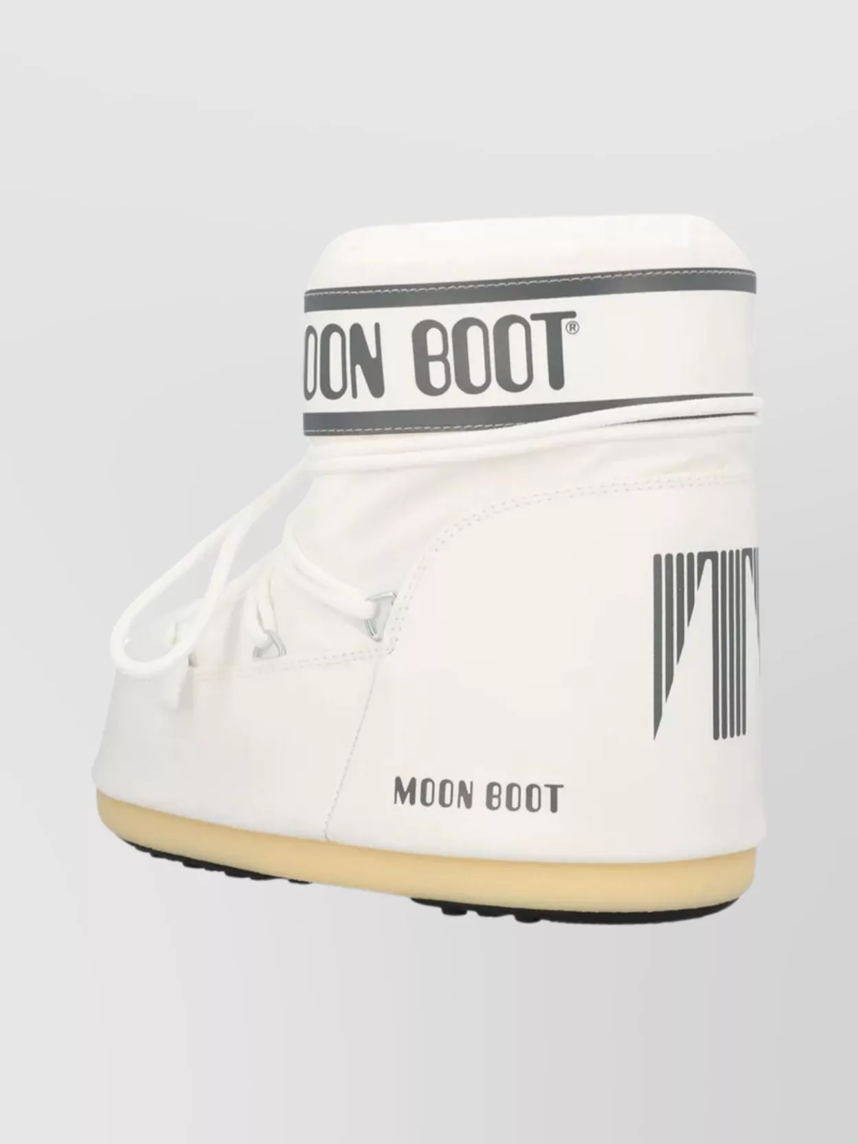 Moon Boot Logo Design Flat Sole Round Toe Boots