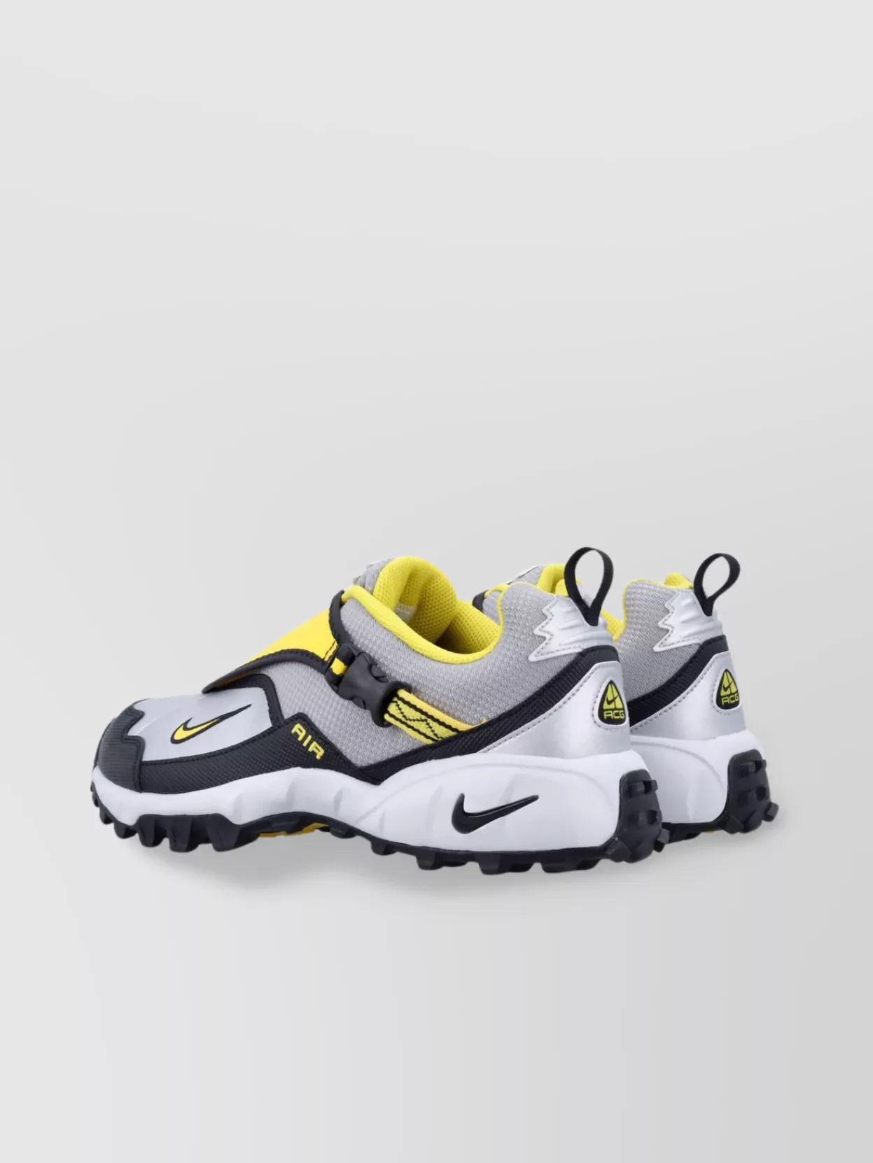 Nike Acg Phassad Trail Sneakers Shrouded