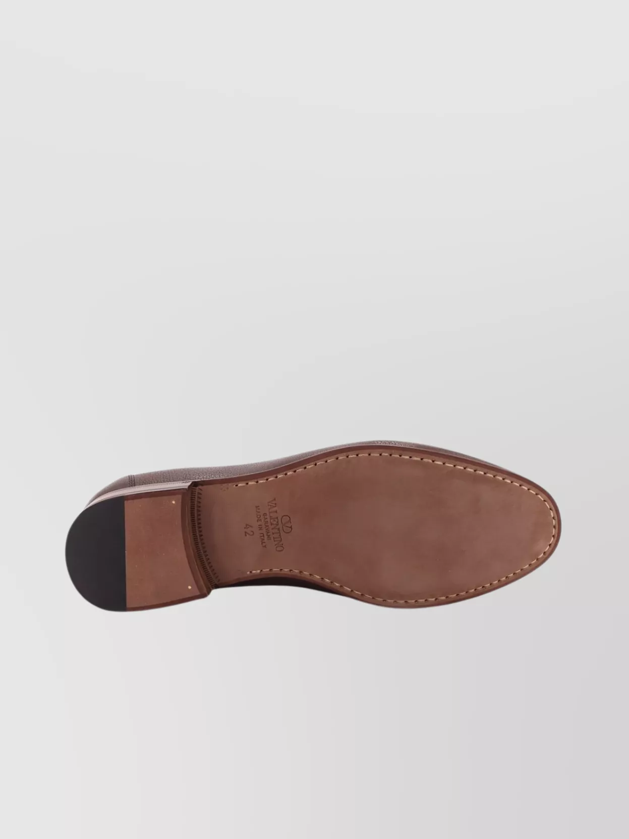 Valentino Garavani Vlogo Signature Leather Loafer