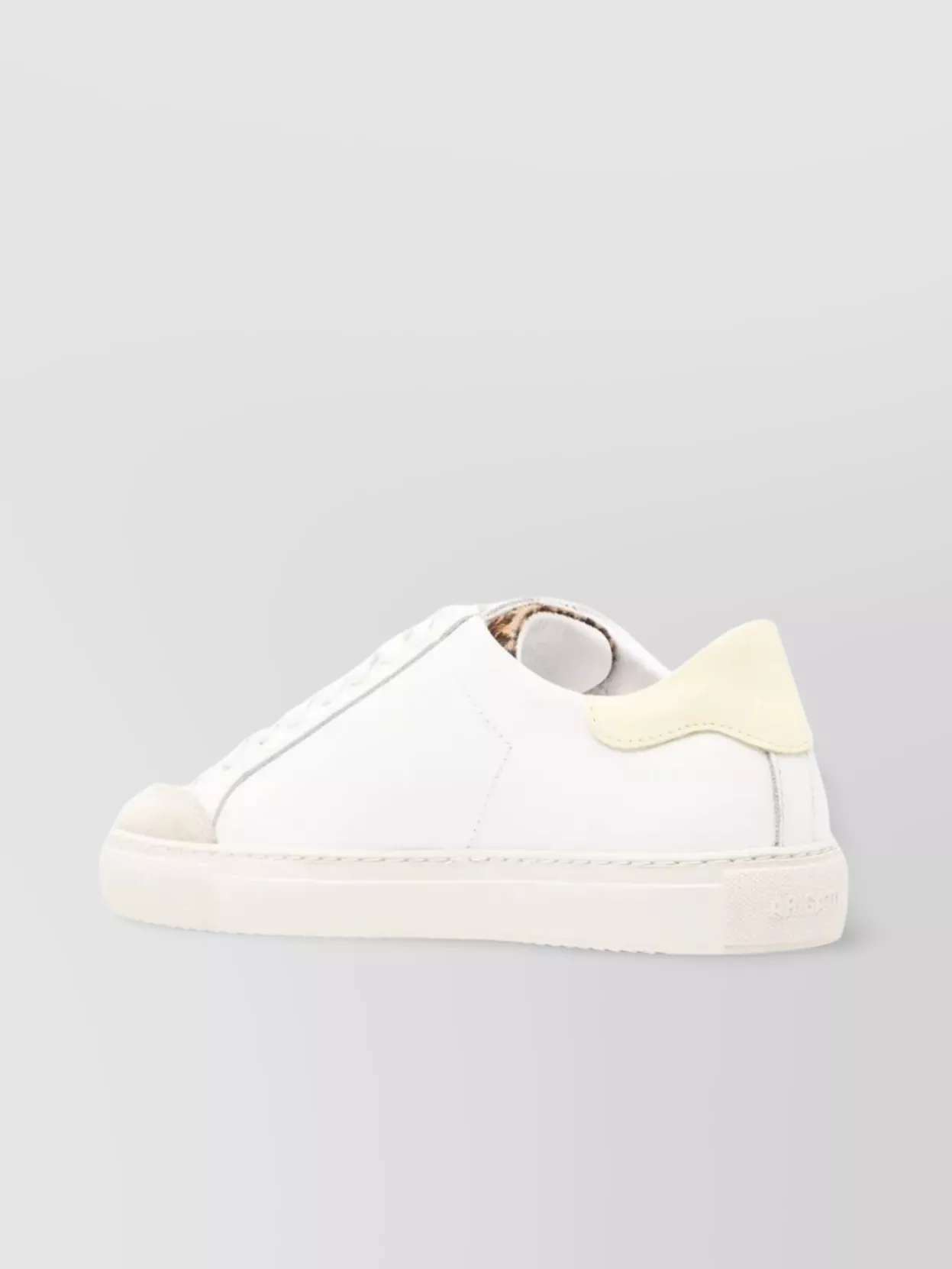 Axel Arigato Round Toe Rubber Sole Contrast Heel In White